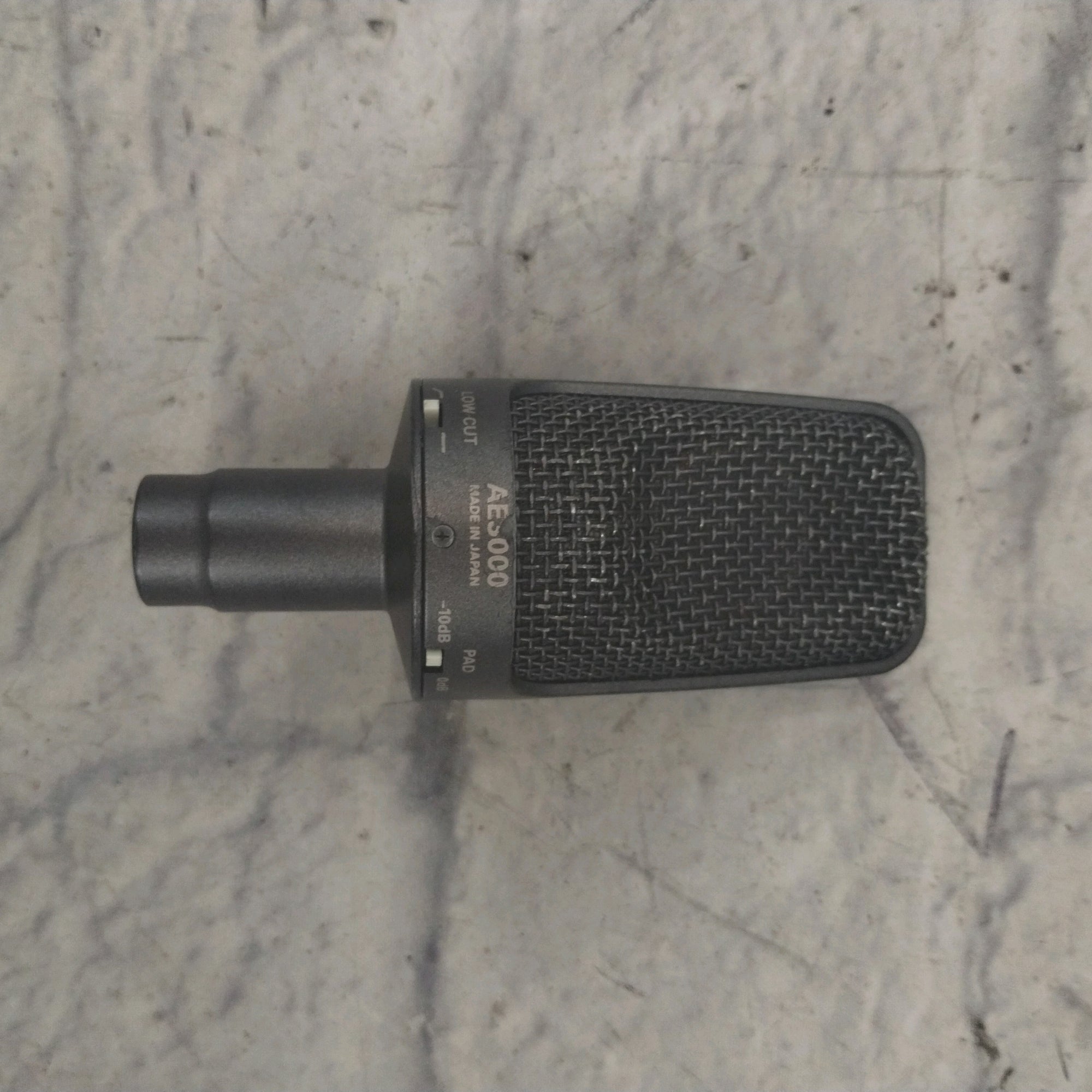 Audio Technica Ae3000 Large Diaphragm Cardioid Condenser Microphone