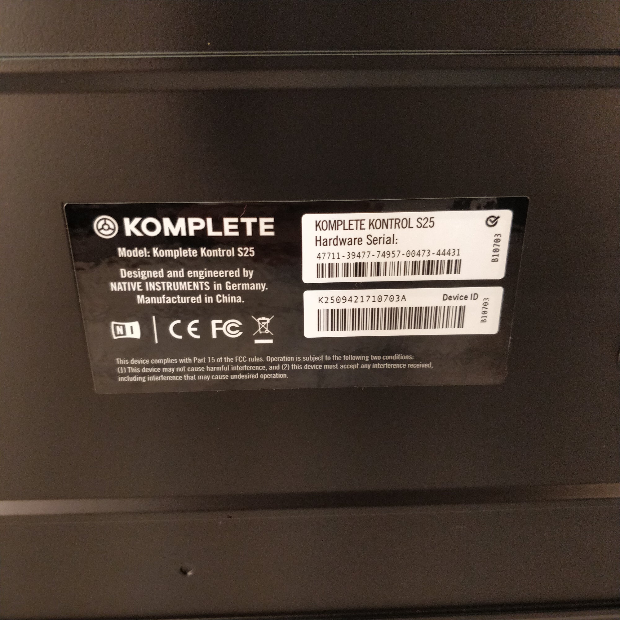 Native Instruments Komplete Kontrol S25