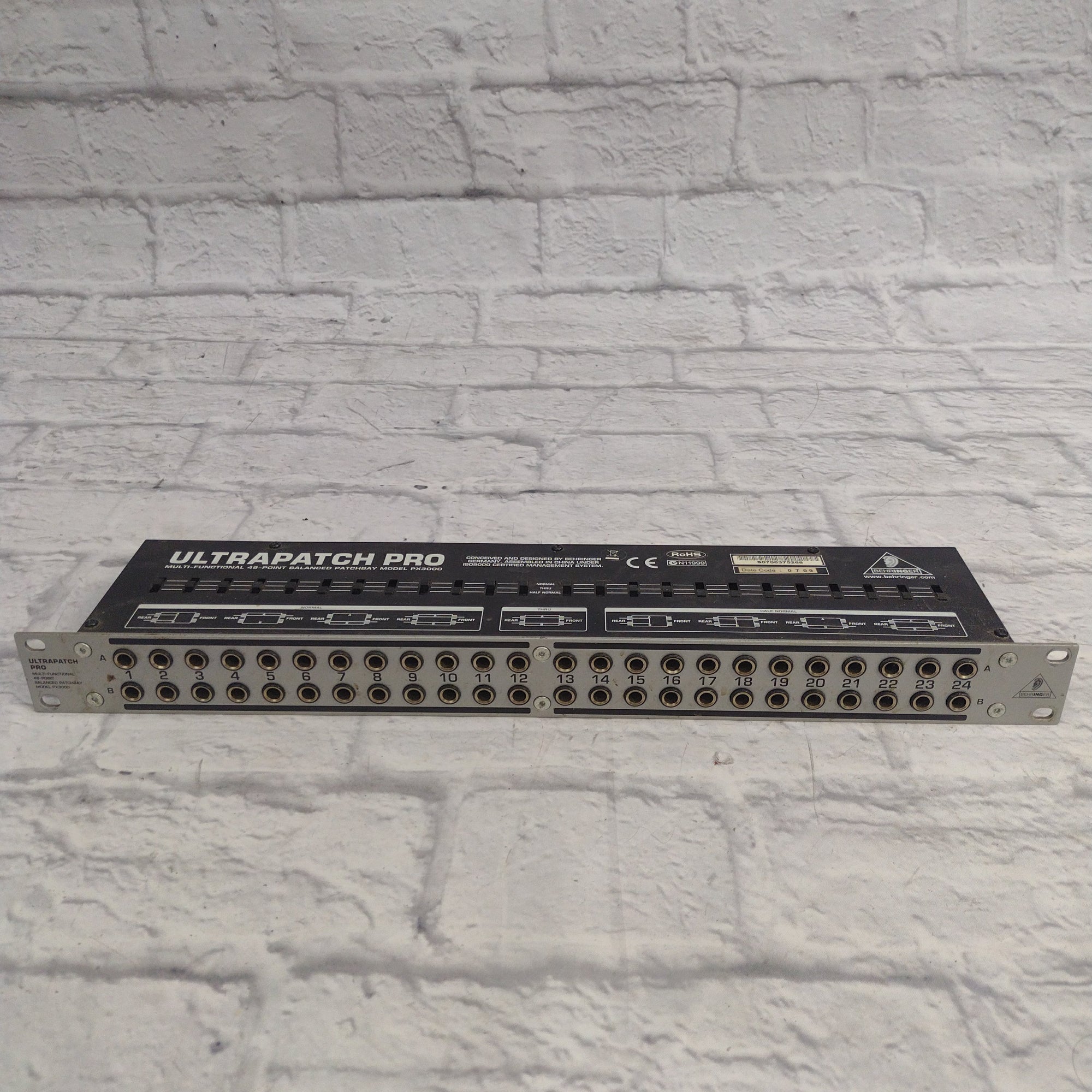 未使用品！Behringer PX3000 パッチベイ Behringer PX3000 Ultrapatch Pro Patchbay | Guitar Center