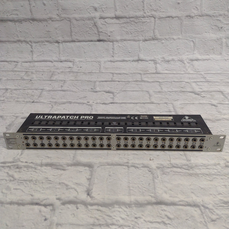 Behringer PX3000 Rack Patch Bay