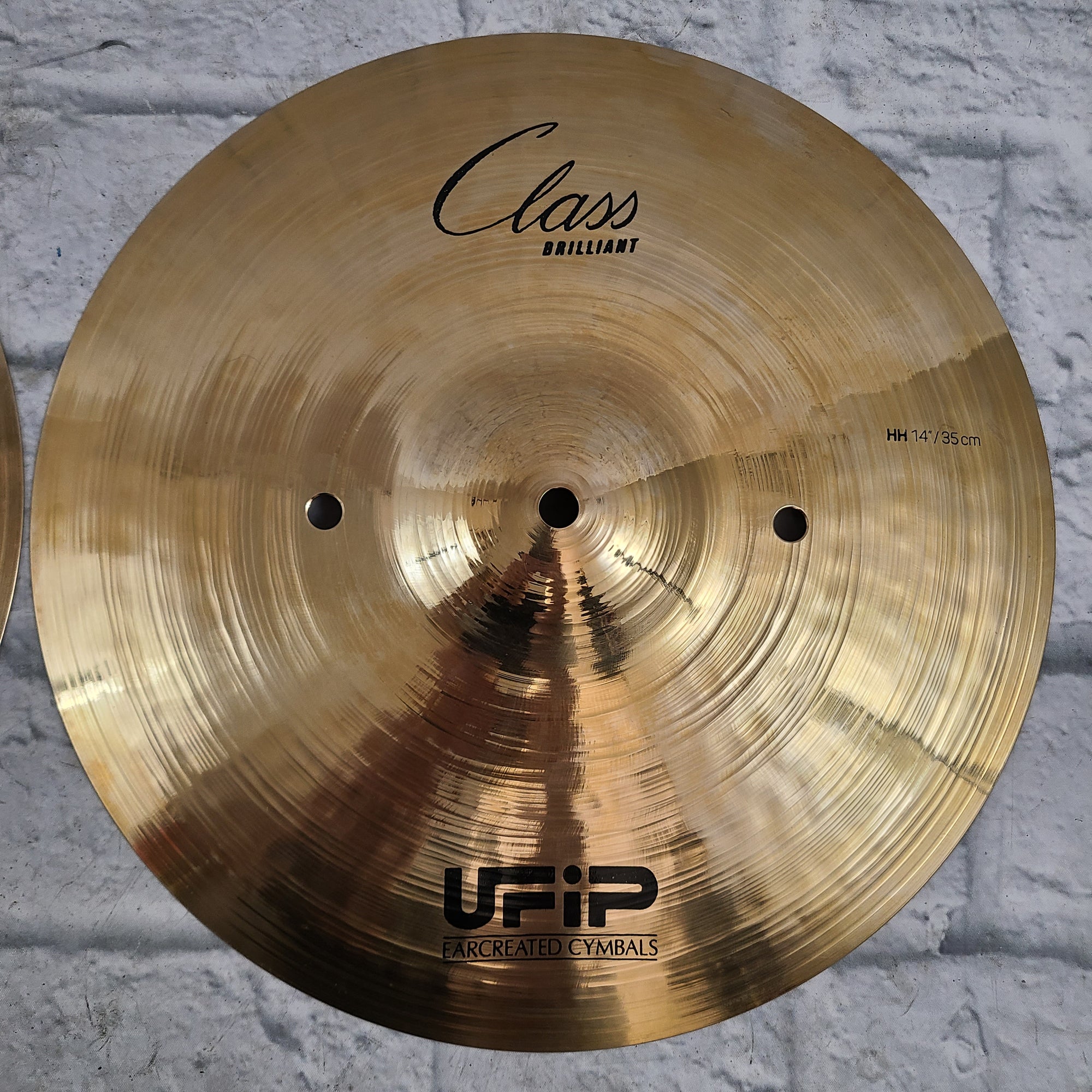 UFIP Class Series 14インチハイハットシンバル UFIP Class Series 14