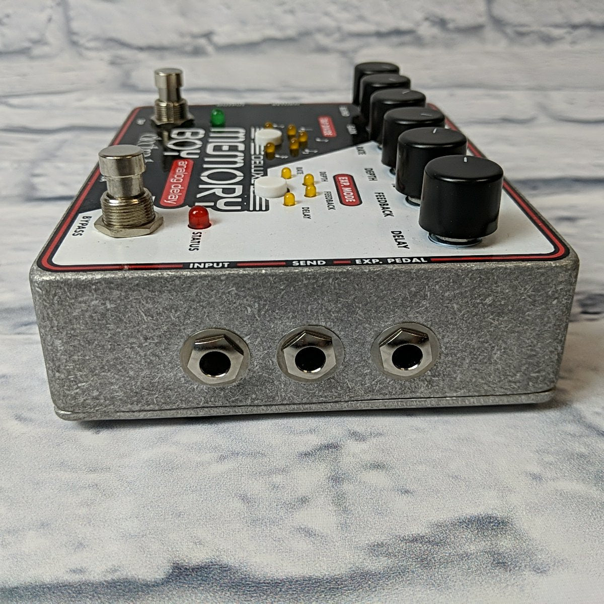 Electro-Harmonix Deluxe Memory Boy Analog Delay