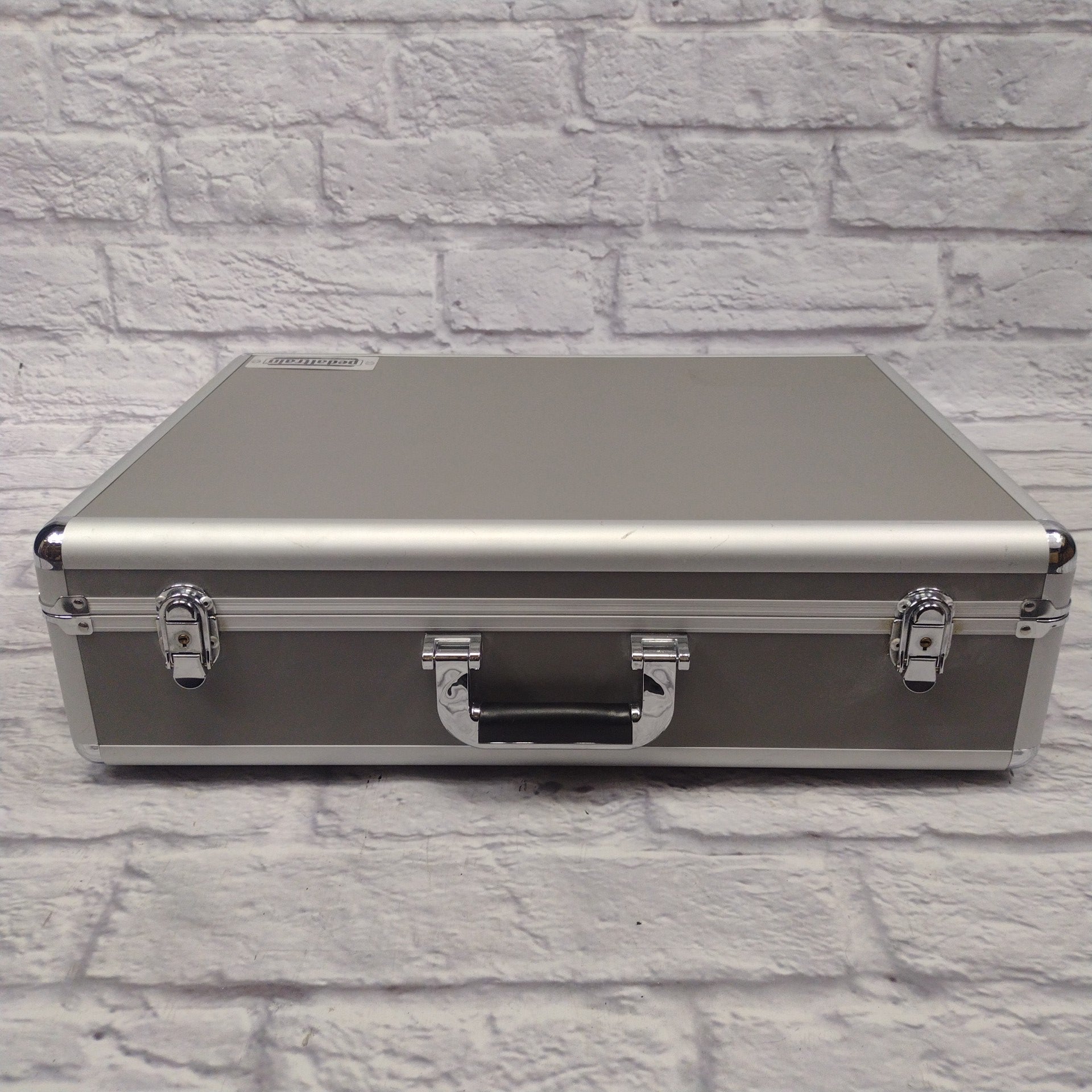 Pedaltrain 22x12.5 Pedal Board W/ Hard Case