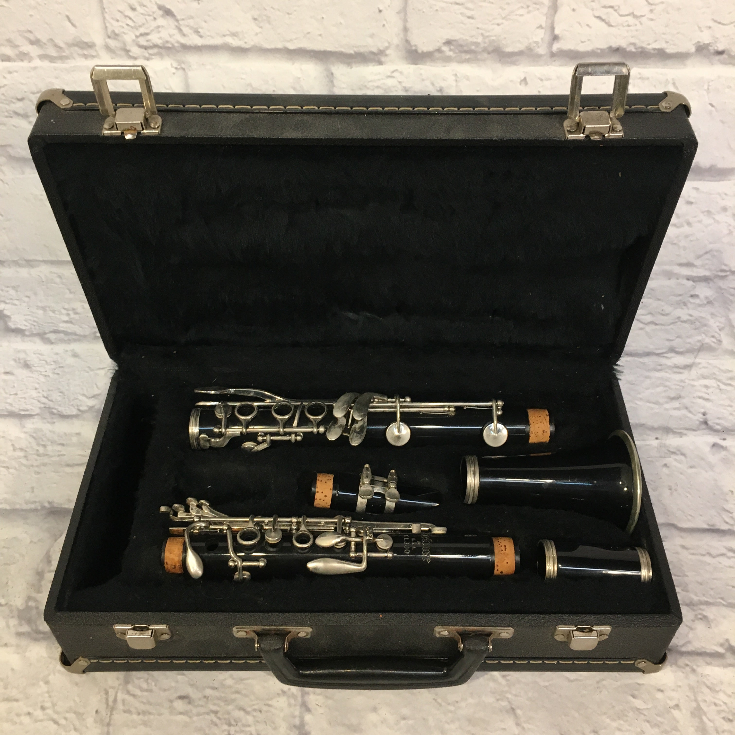 Selmer CL300 Bb Clarinet w Case - Evolution Music