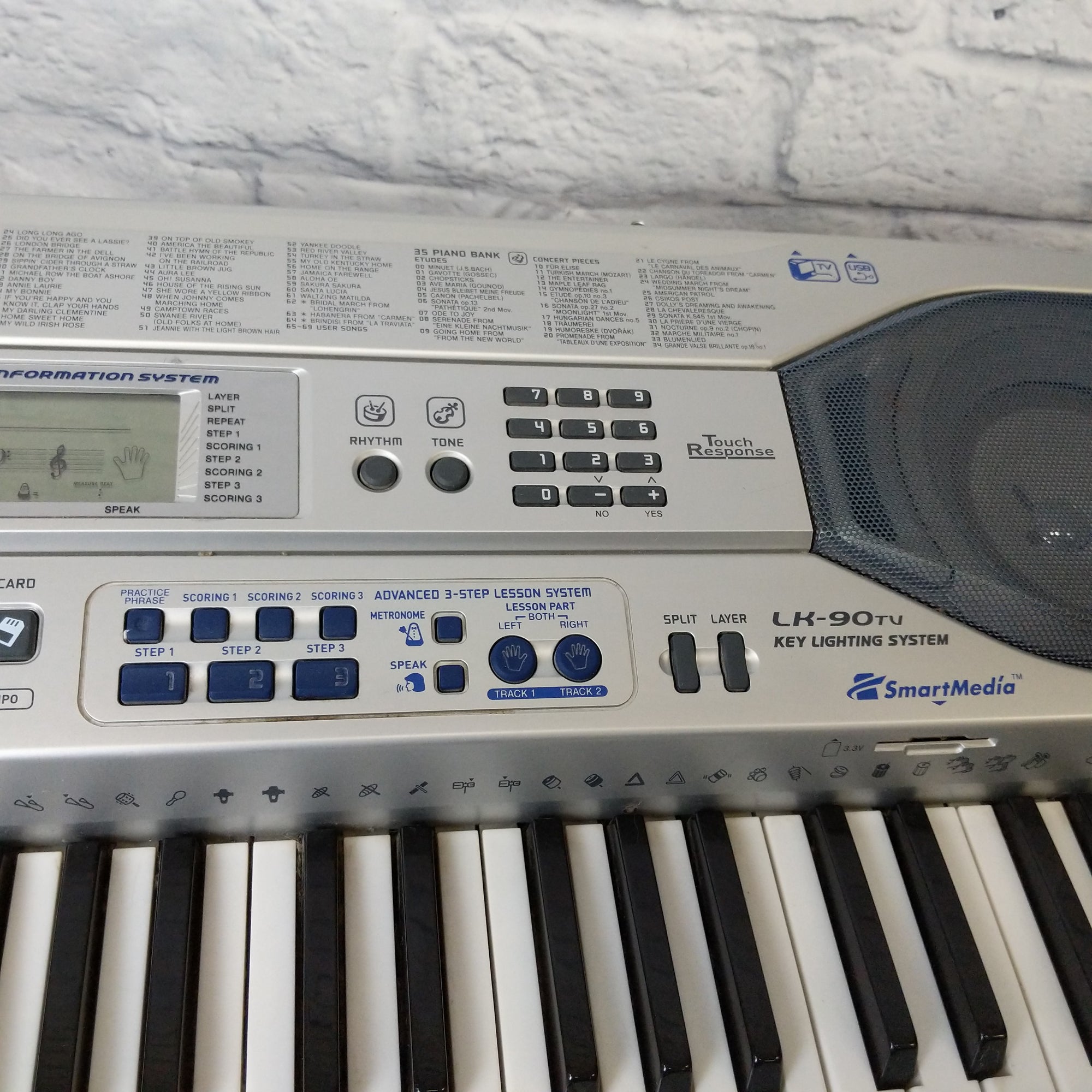 Casio LK-90tv Digital Piano Keyboard - Evolution Music