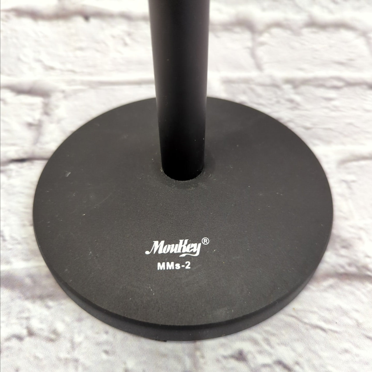 Unknown Desktop Microphone Stand