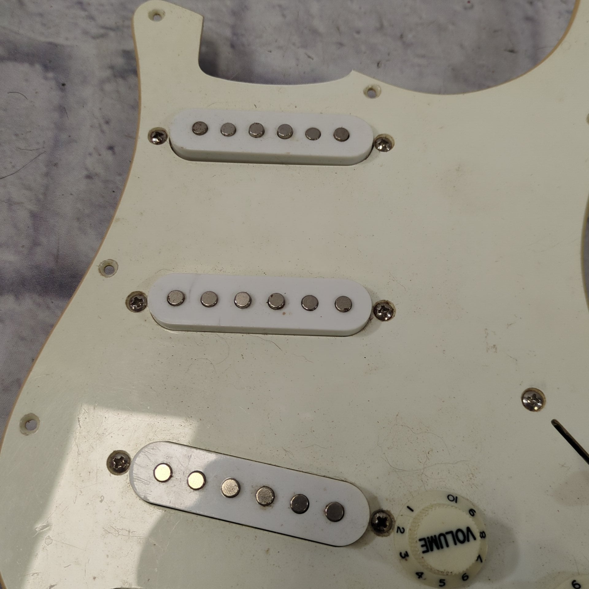 Unknown Strat Loaded Pickguard