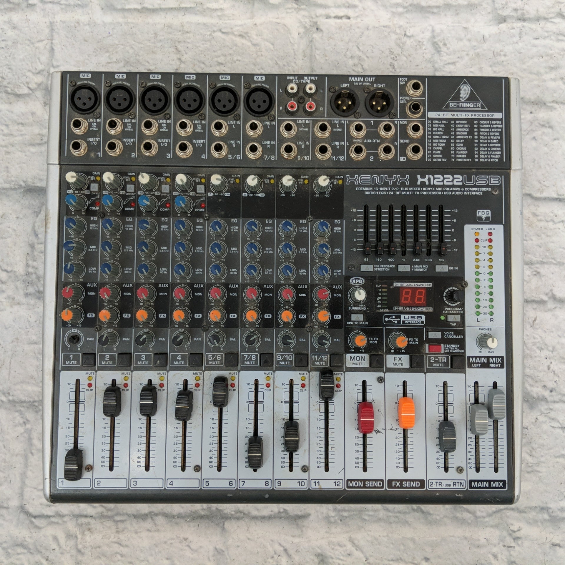 Behringer Xenyx X1222 Usb Mixer - Evolution Music