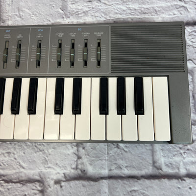 Yamaha CS-01 Monophonic Analog Synthesizer Silver