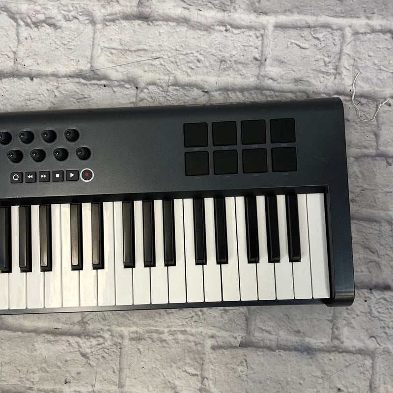 M-Audio Axiom 61 61-Key USB MIDI Controller - Evolution Music