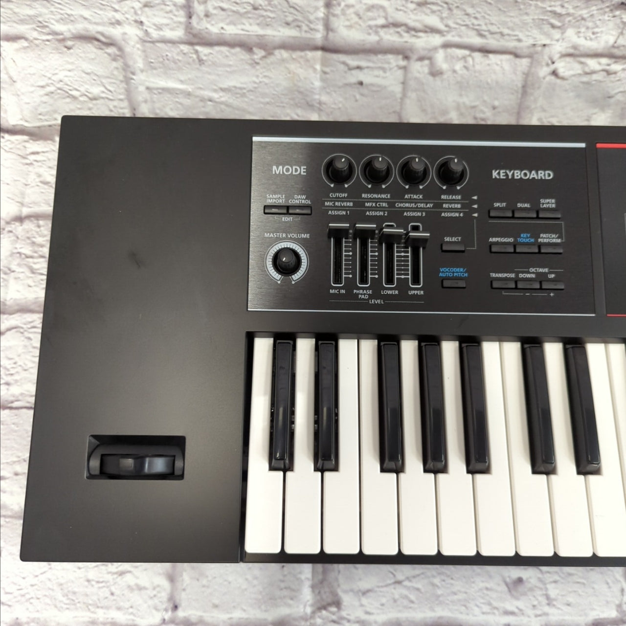 Roland Juno-DS 61-Key Synthesizer