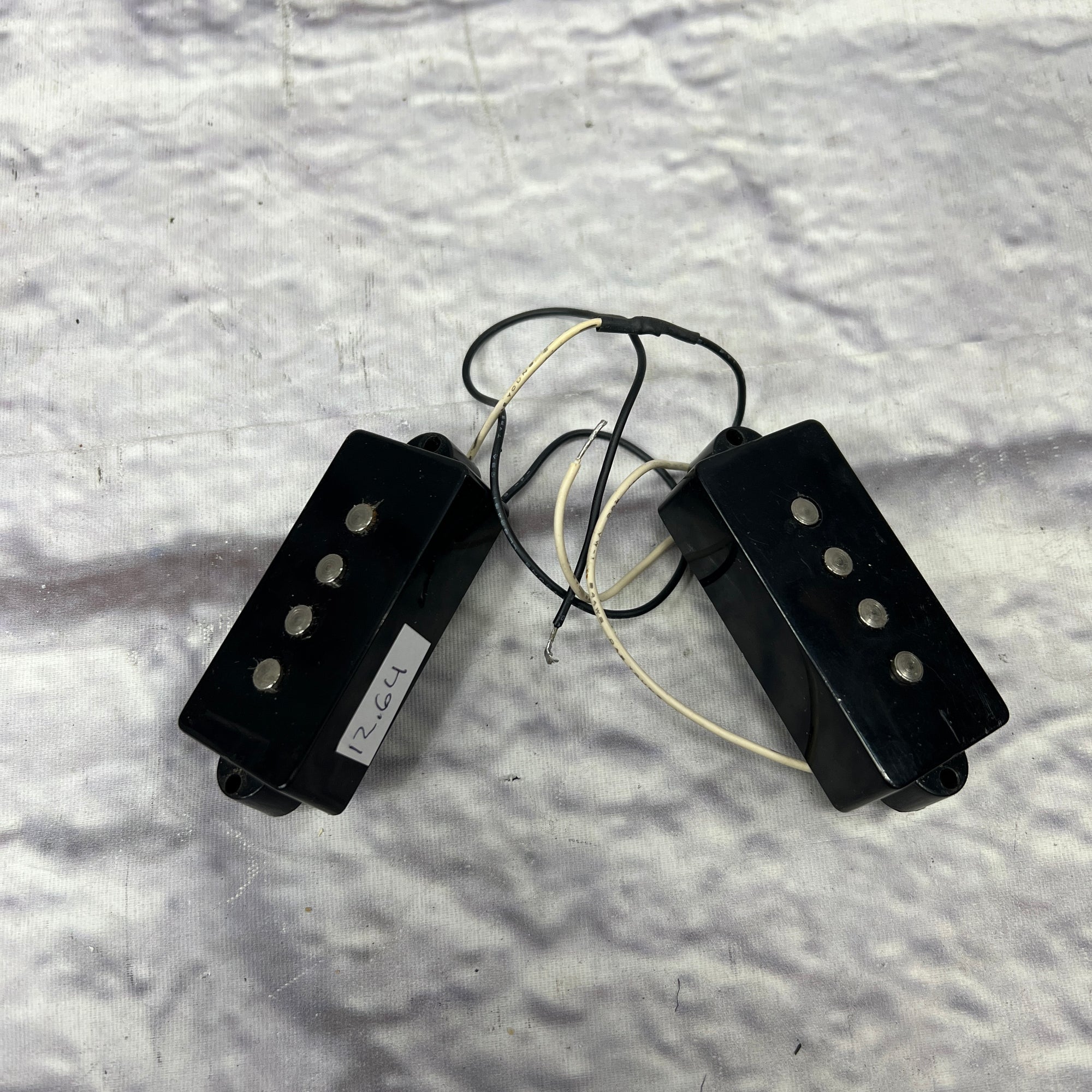 Unknown 12.64k P Bass Pickup Set