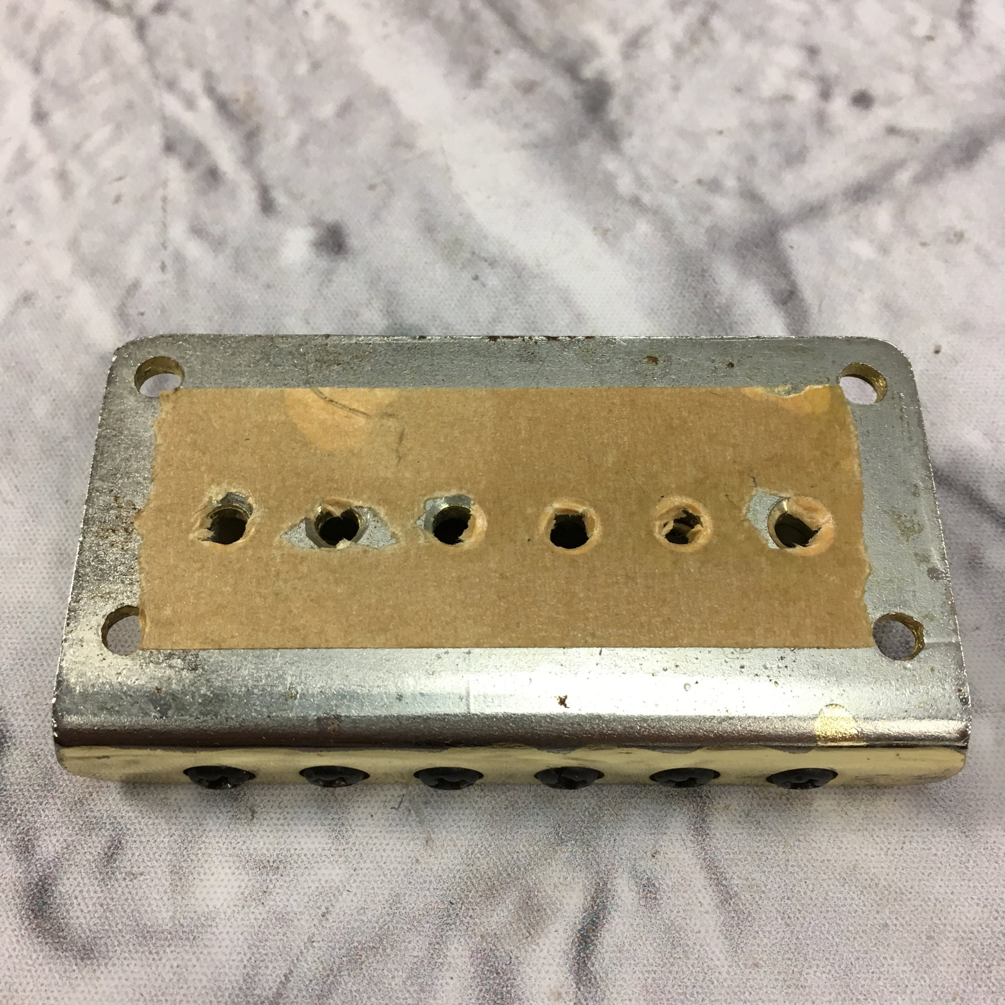 Unknown 6 String Electric Guitar Bridge