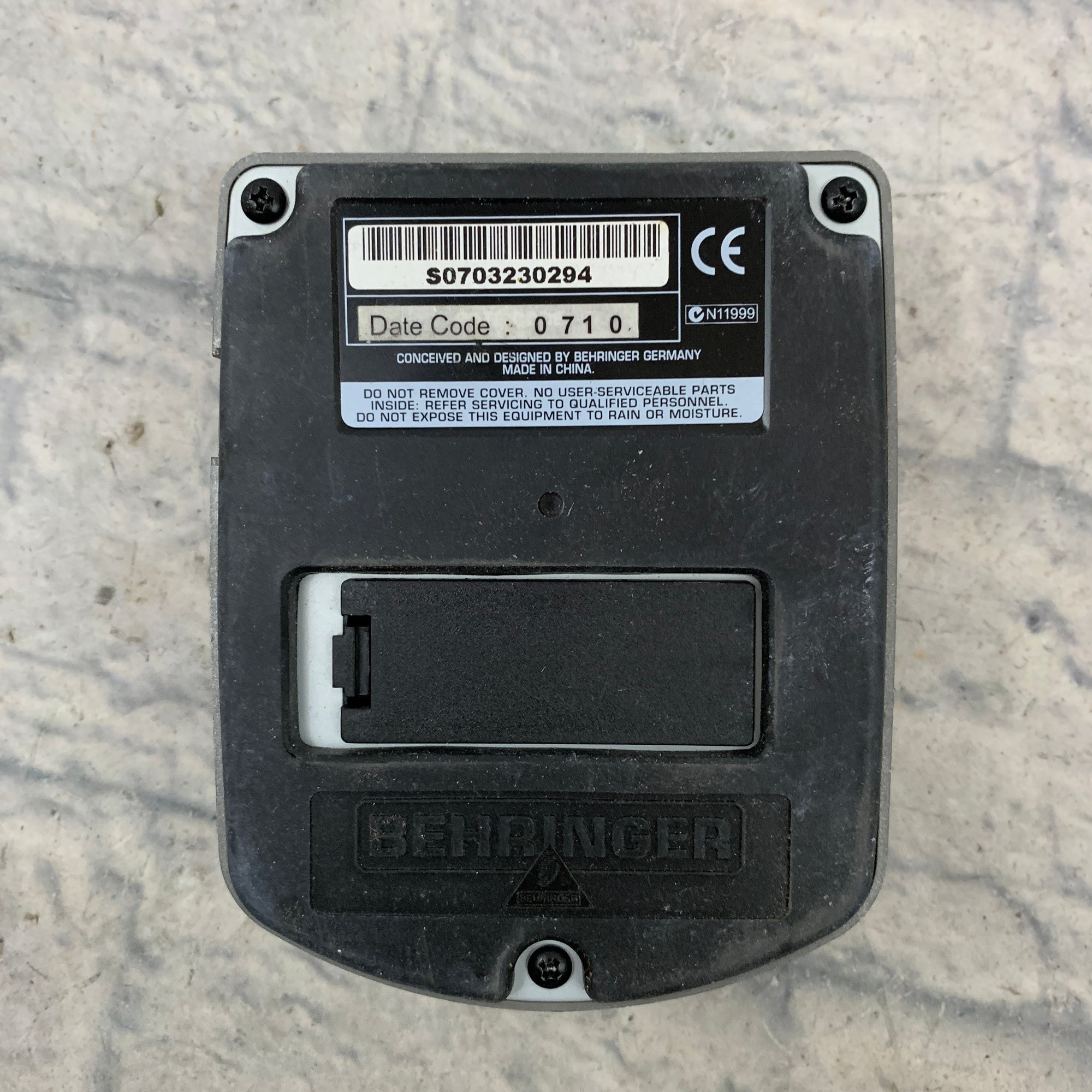 Behringer V-Tone Bass Amp Modeler Driver DI BDI21