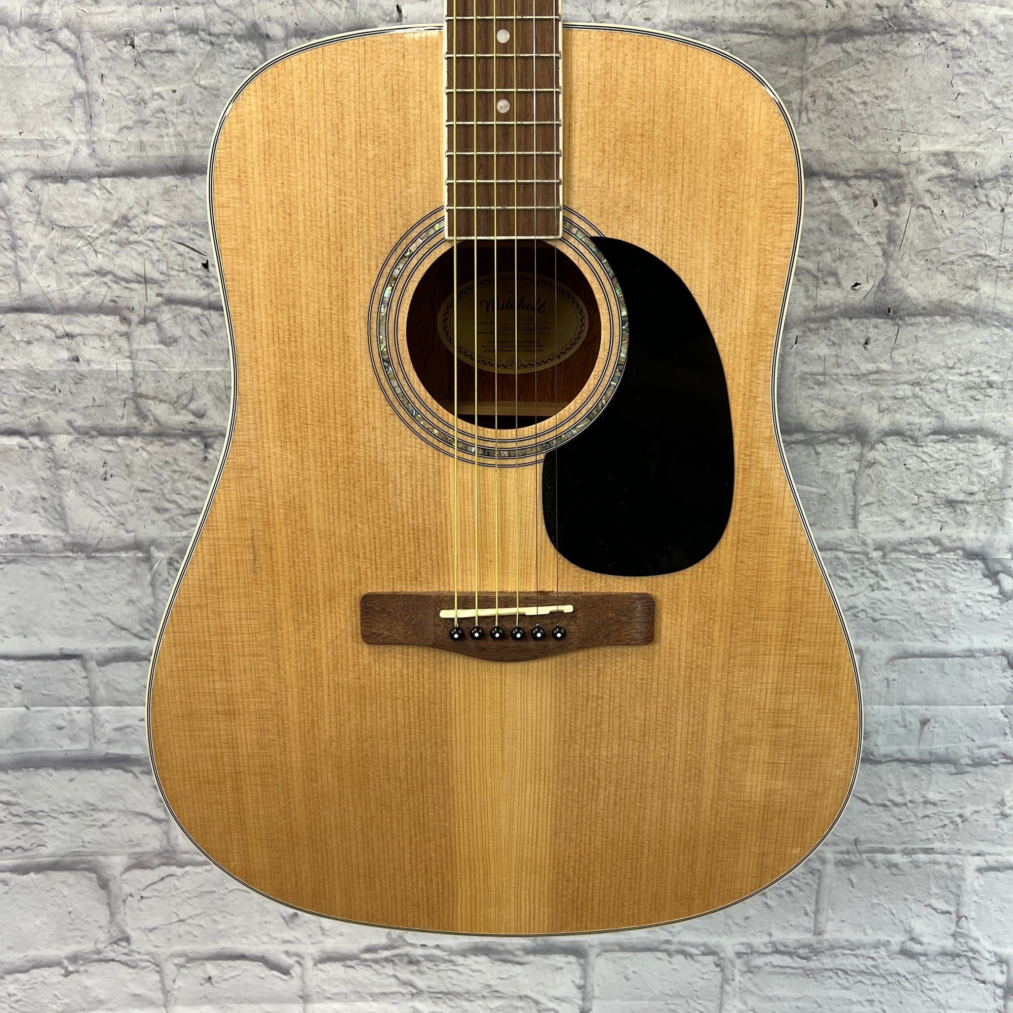 Mitchell d120 deals acoustic guitar