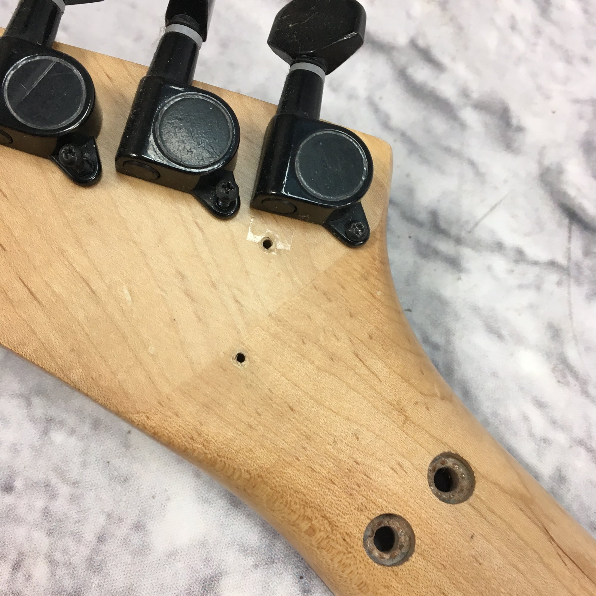 Kramer Electric Guitar Neck missing locking nut