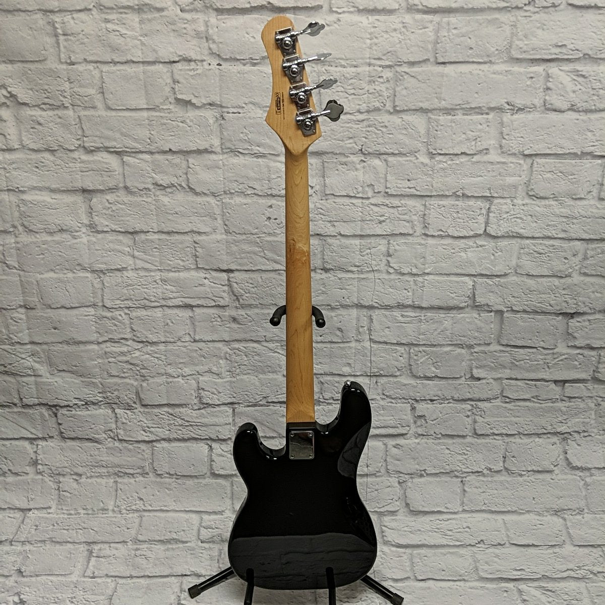 Dean Paramount 4-String Bass Classic Black