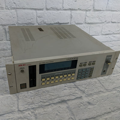 Akai S1000PB Midi Stereo Digital Sampler