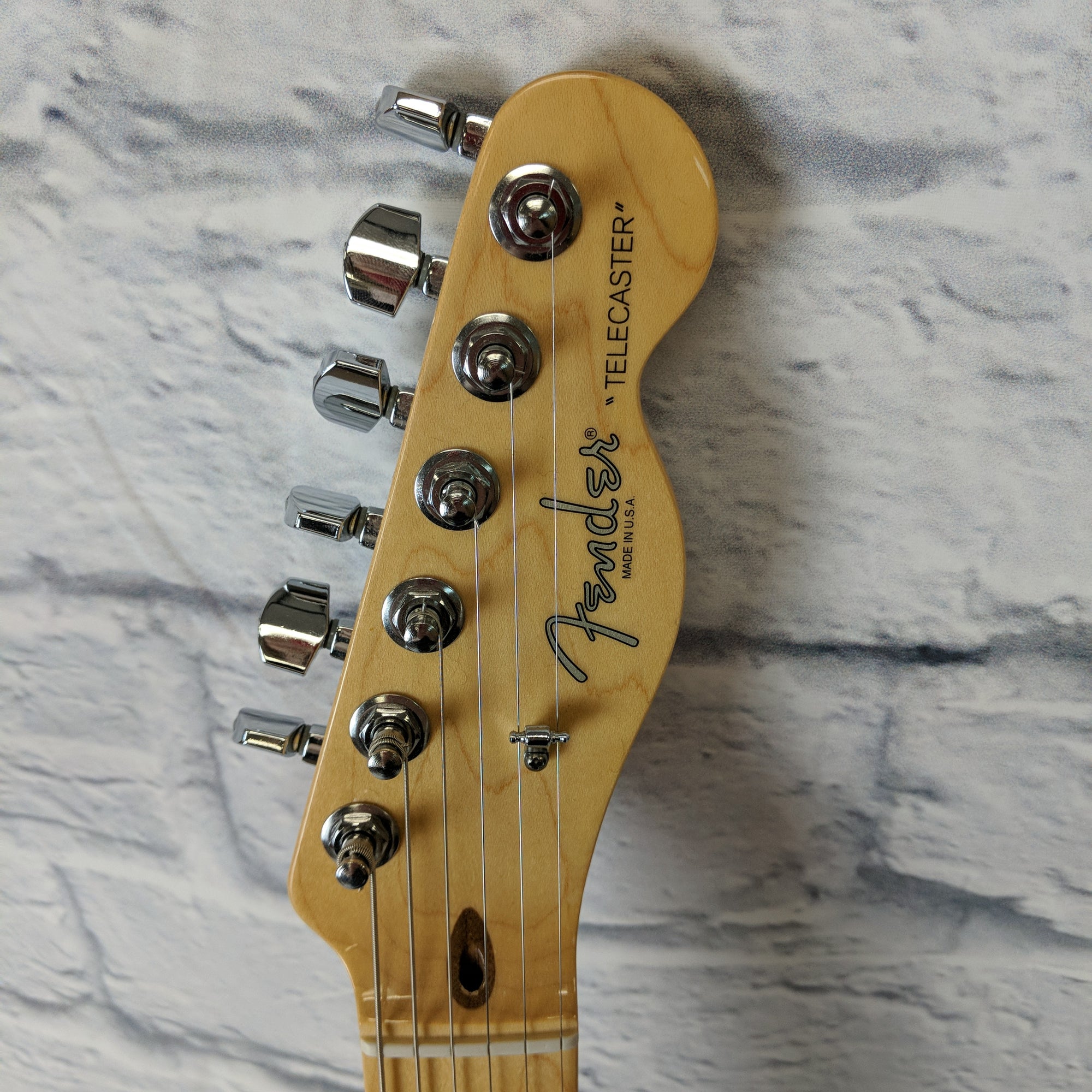 Fender Telecaster 60th Anniversary 3-Tone Sunburst Electric Fender Telecaster 60th Anniversary 3-Tone Sunburst Electric