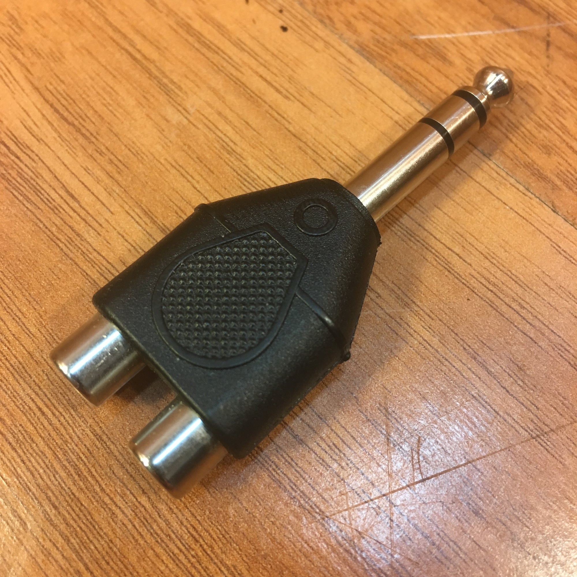 Stereo 1/4 to Dual RCA Adapter