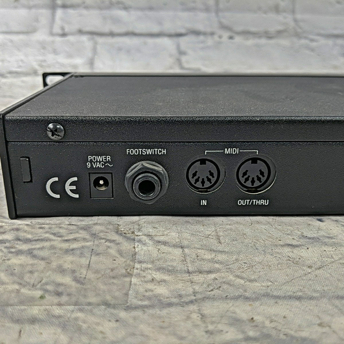 Alesis Midiverb 4 Rack Reverb Effects Unit