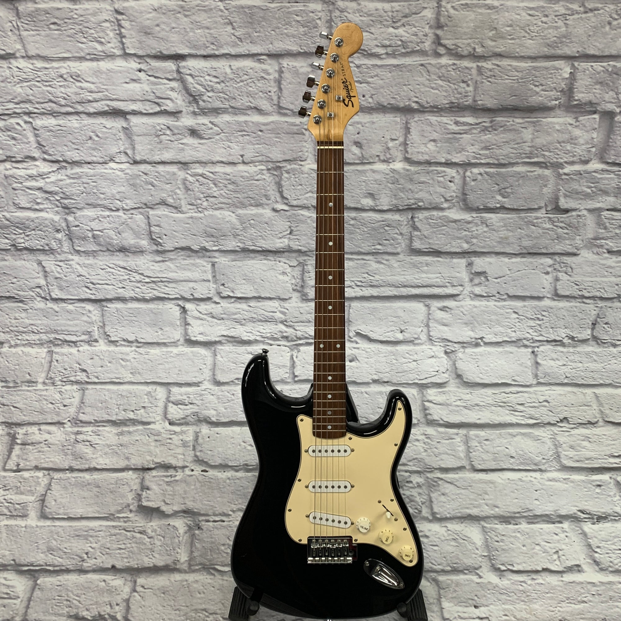 Squier Strat Electric Guitar Black