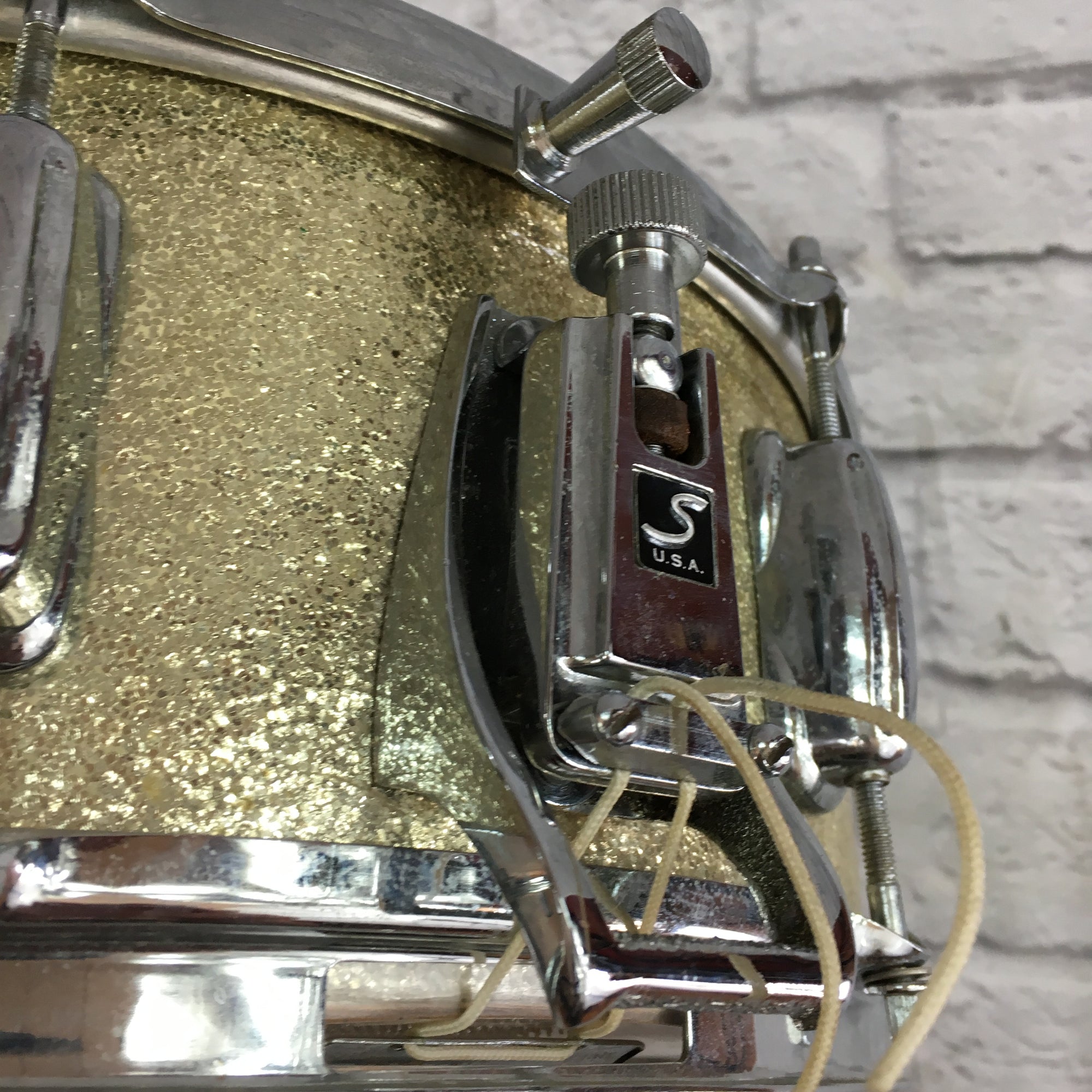 Vintage Slingerland 14x5.5 Silver Sparkle Snare Drum