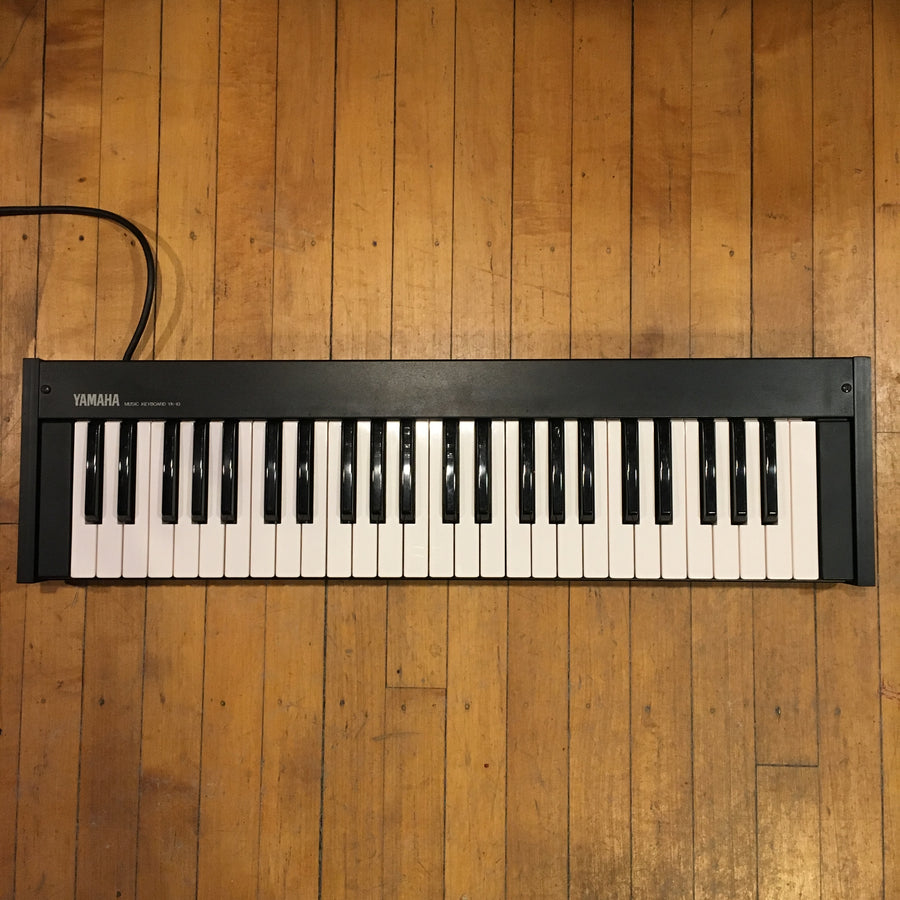 Yamaha YK-10 Music Keyboard