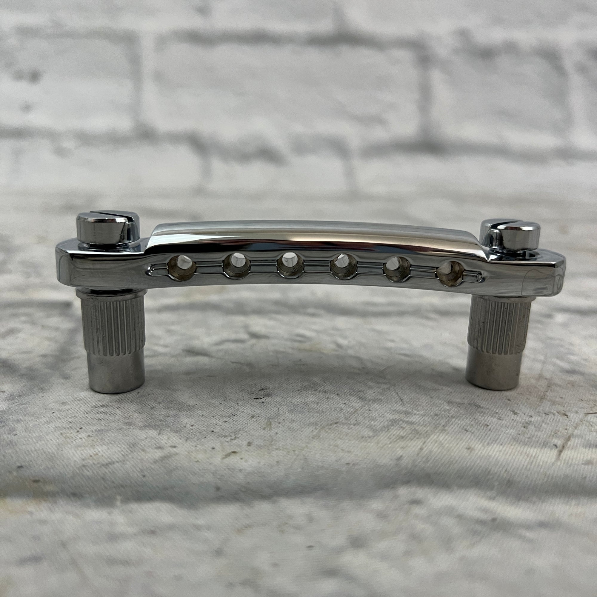 Sung Il Chrome Tailpiece
