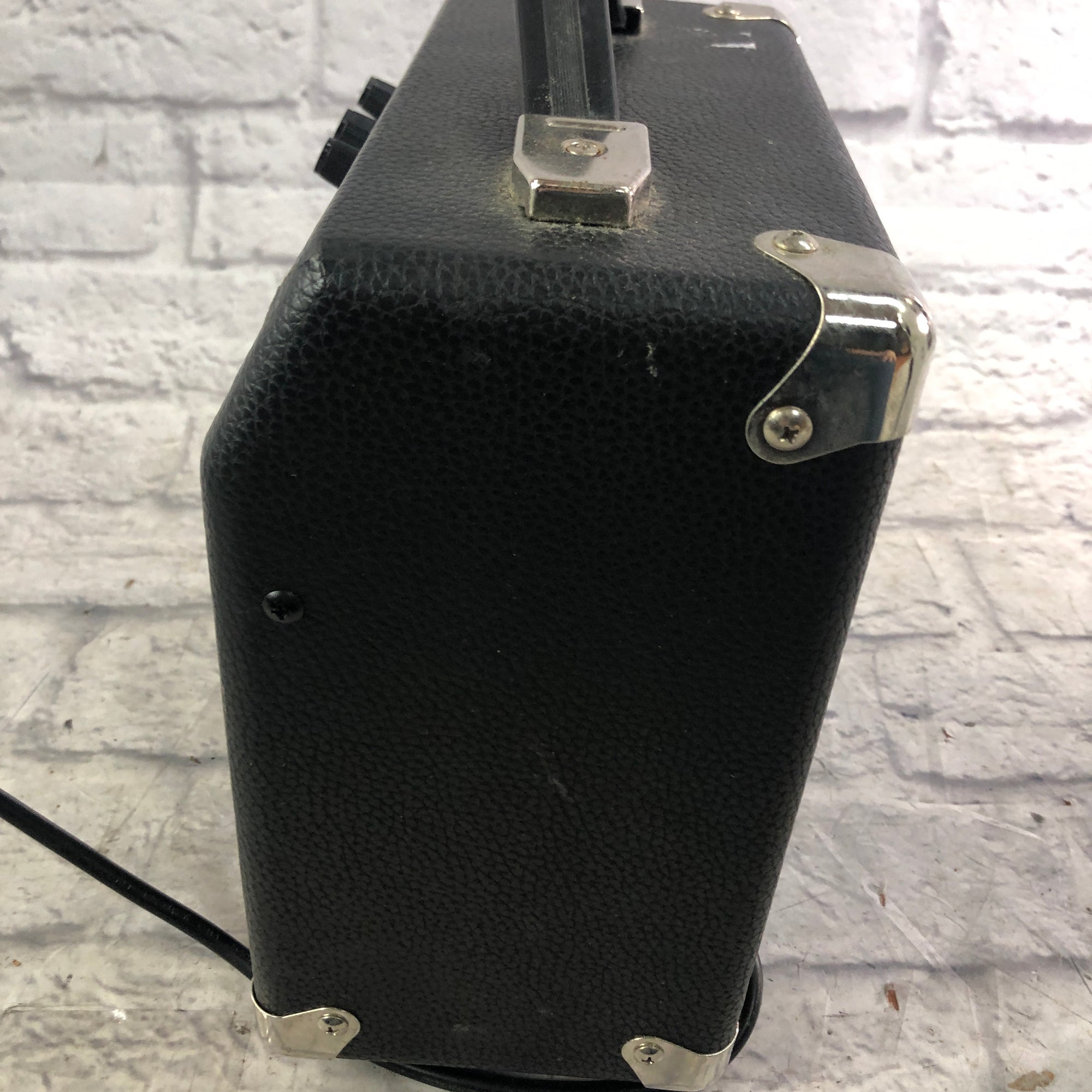 Squier SP-10 Practice Guitar Amplifier