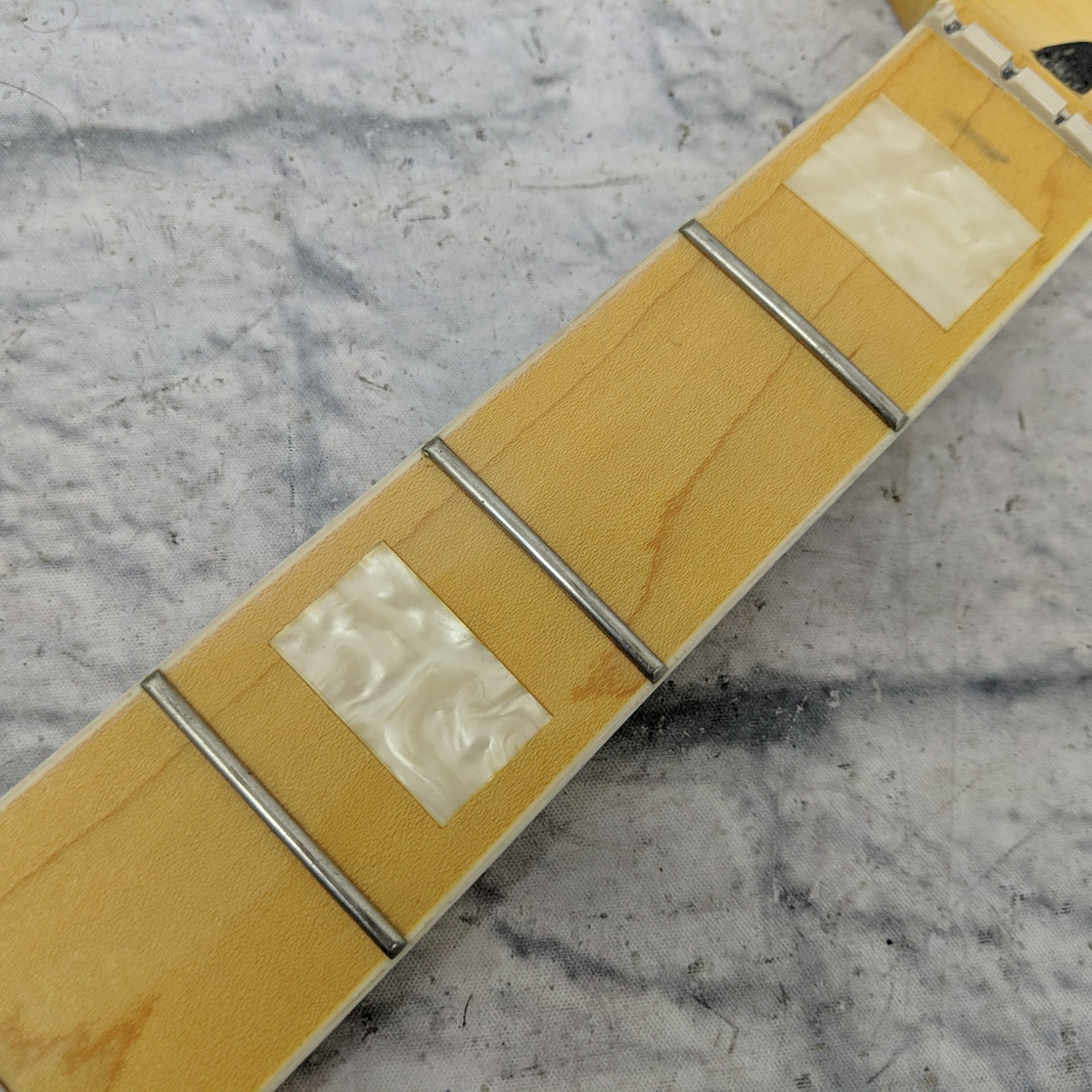 Unknown 4 String Bass Neck with flower decal