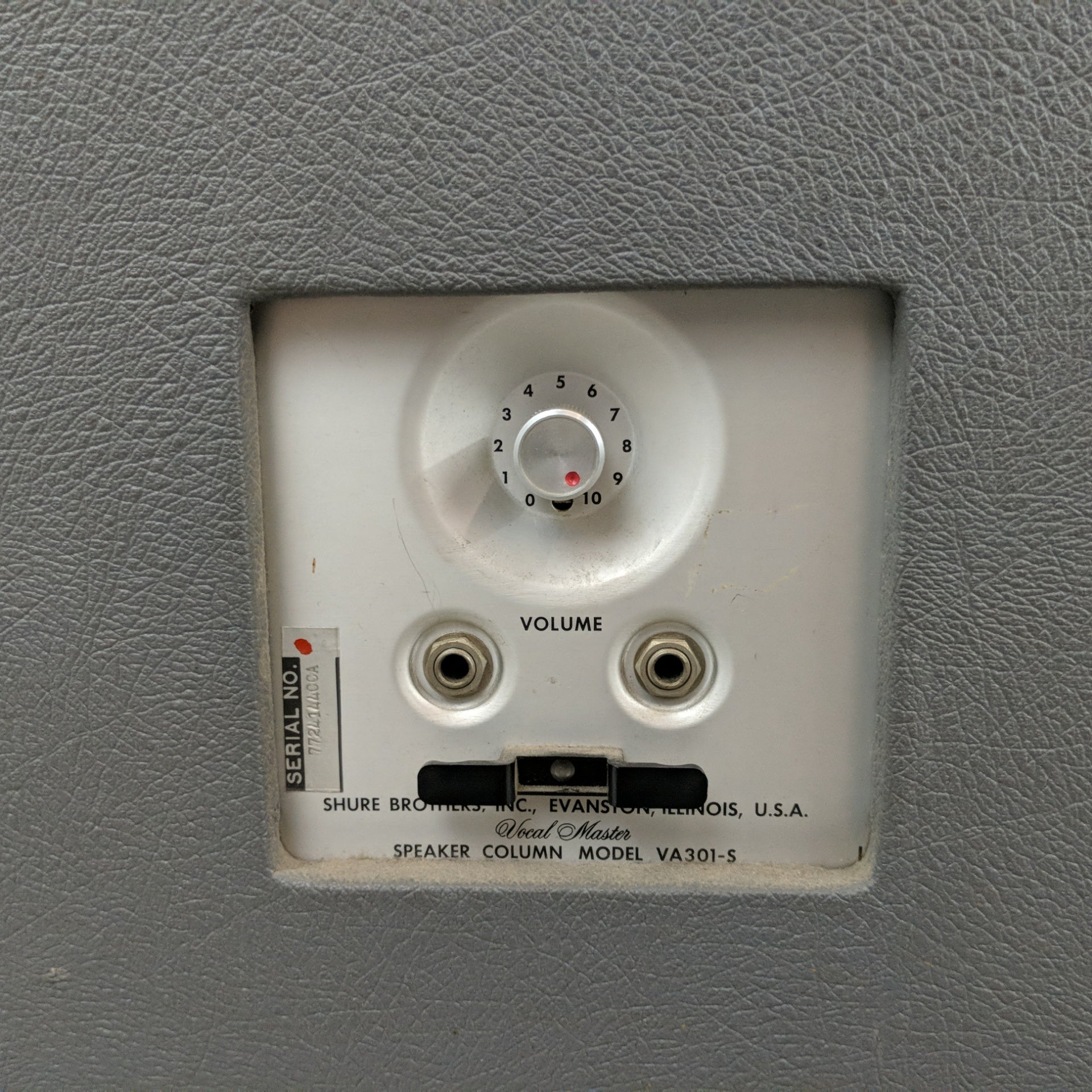 Shure Vocal Master Speaker Pair