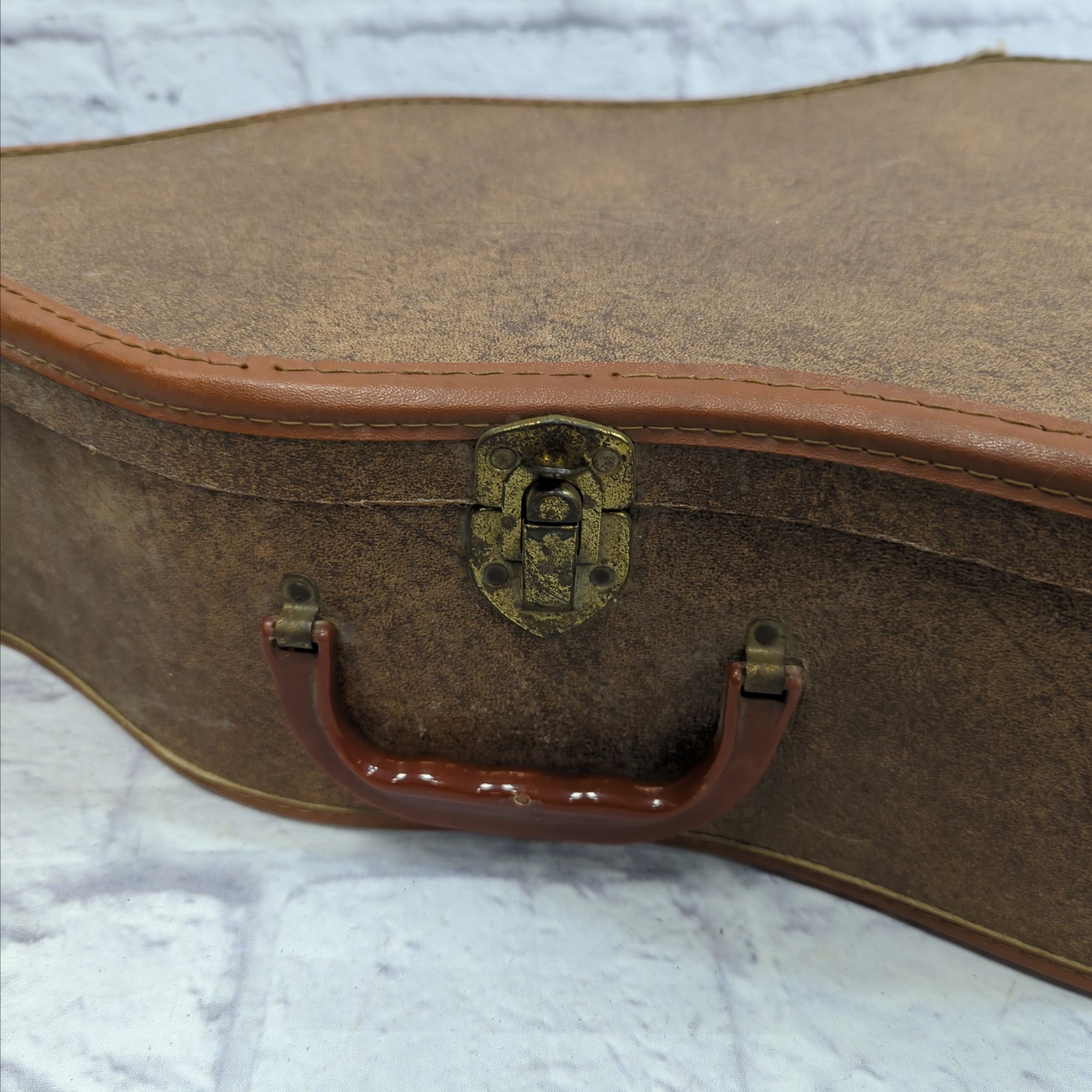 Unknown Vintage Brown Acoustic Chipboard Hard Case 39.5" x 13.5"