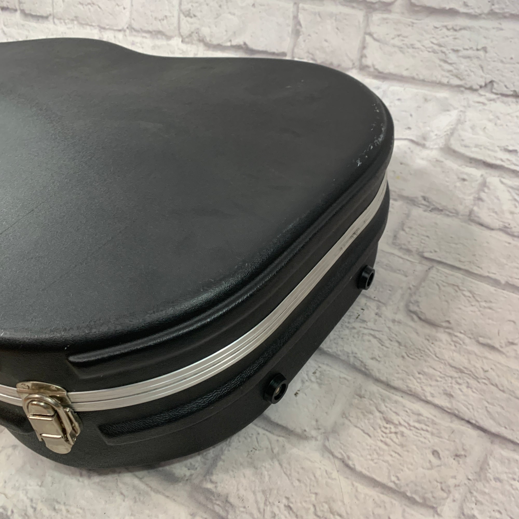 SKB Dreadnought Acoustic Hard Case