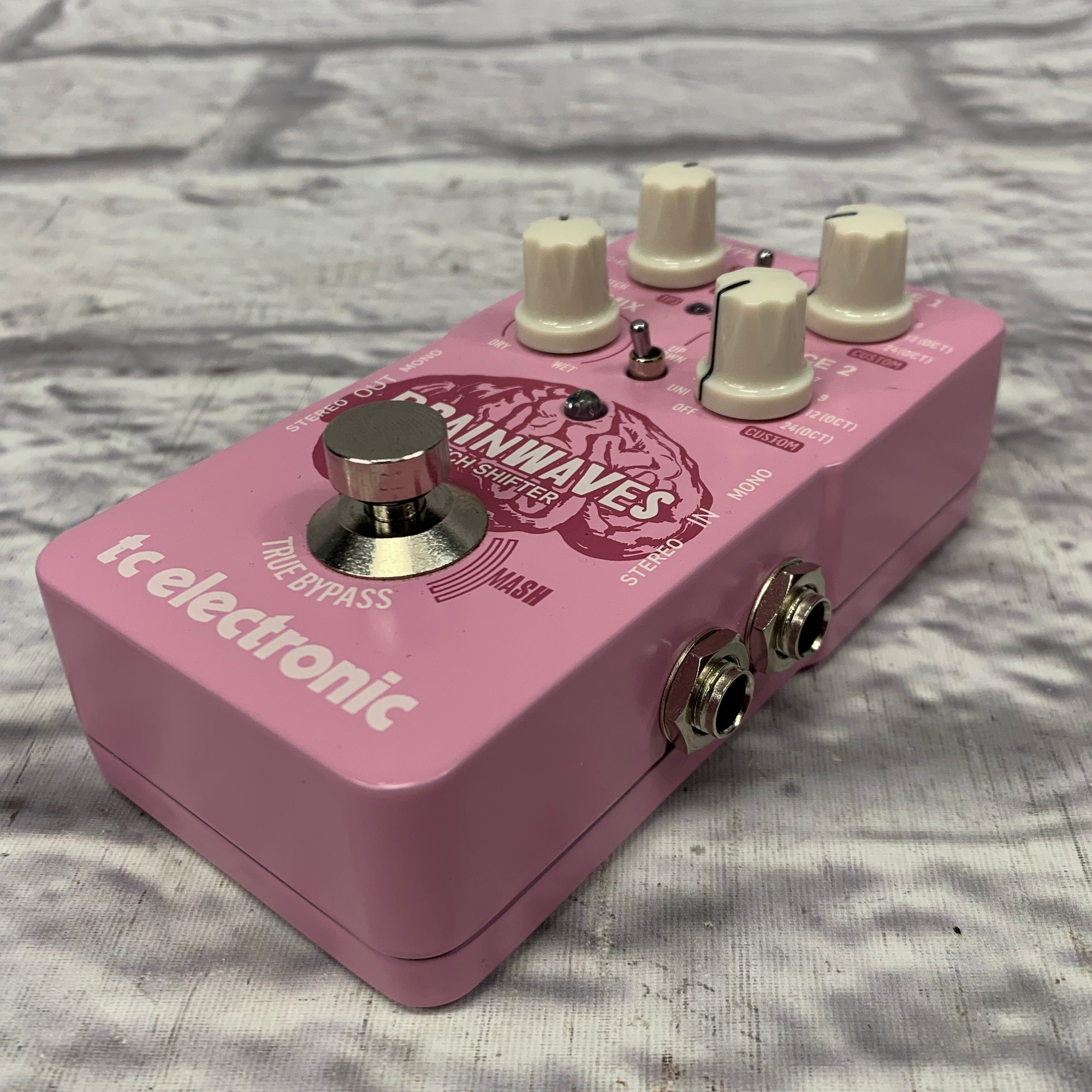 ギター pitch shifter tc electronic brainwaves TC Electronic Brainwaves Pitch Shifter Pedal | Sweetwater