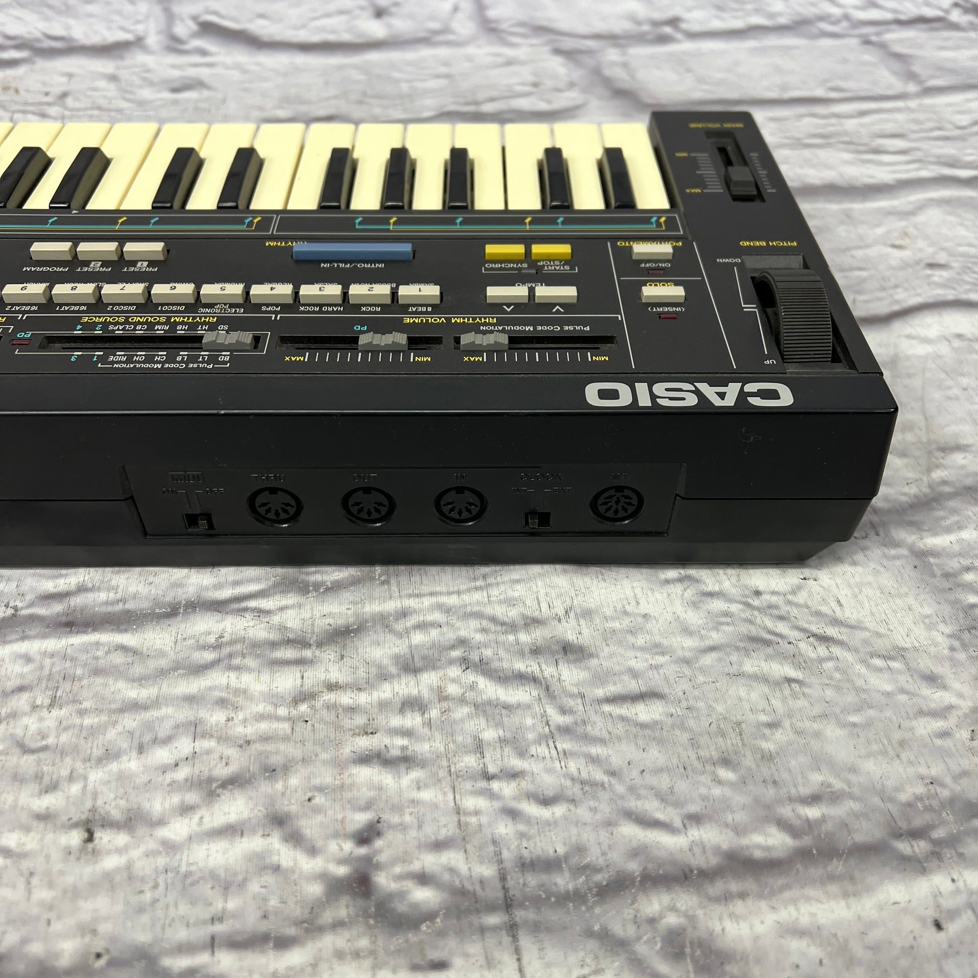 Casio CZ-230S Synth