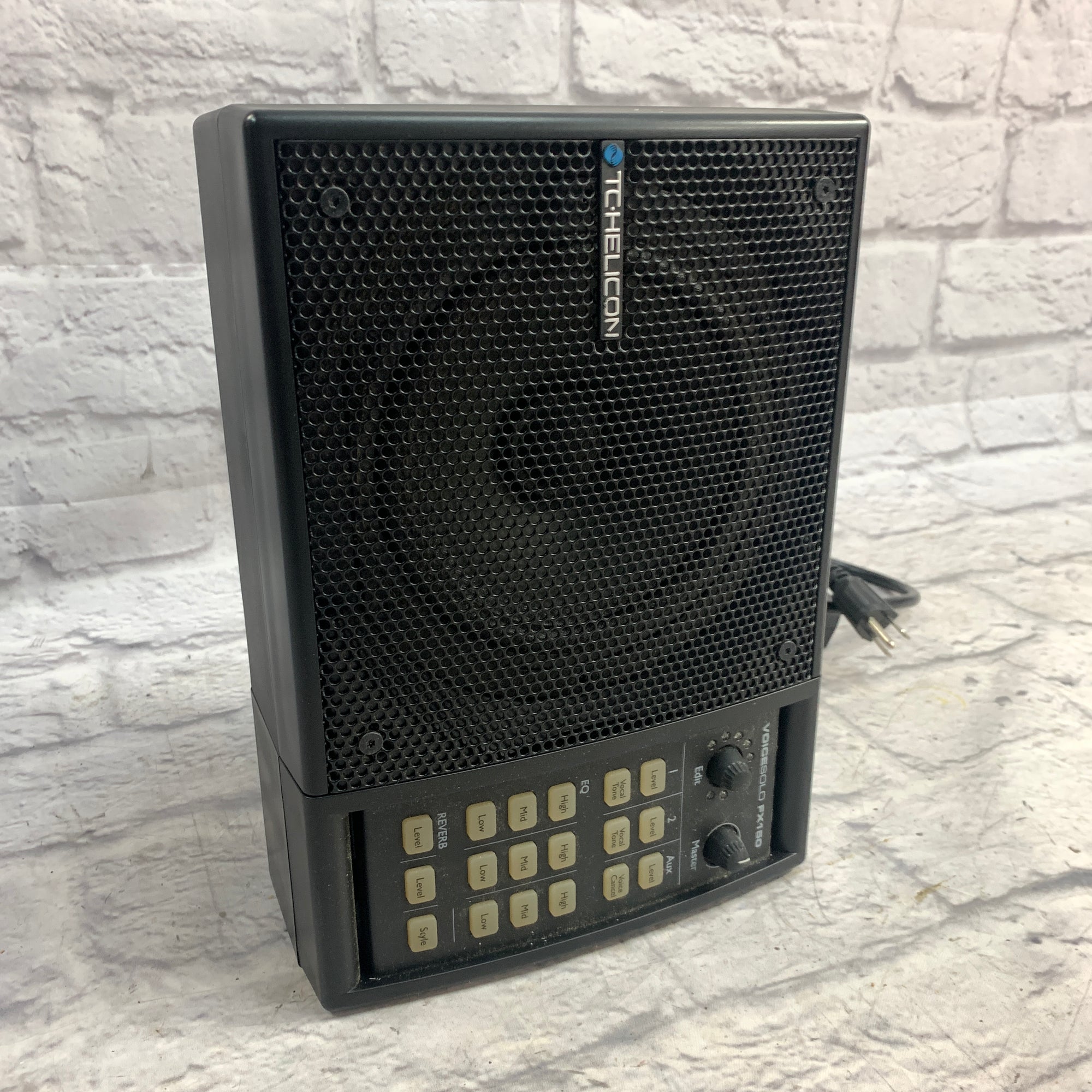 TC Helicon VoiceSolo FX150 Active Vocal Monitor with Effects AS IS