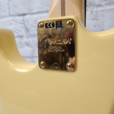 Fender Limited Edition American Professional Stratocaster Electric Guitar - Vintage White with Gold Hardware