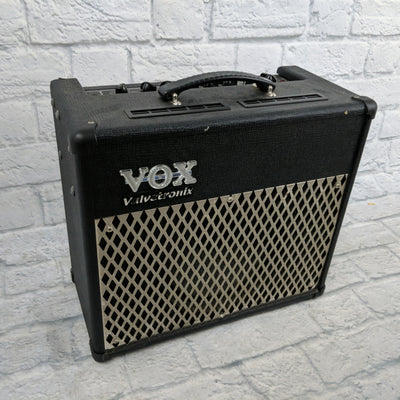 Vox Valvetronix AD30VT 30-Watt 1x10 Guitar Combo Amp