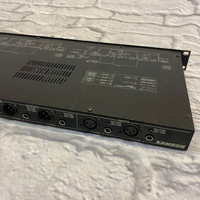 Samson E30 2/3 Octave Dual 15 Band Graphic Equalizer