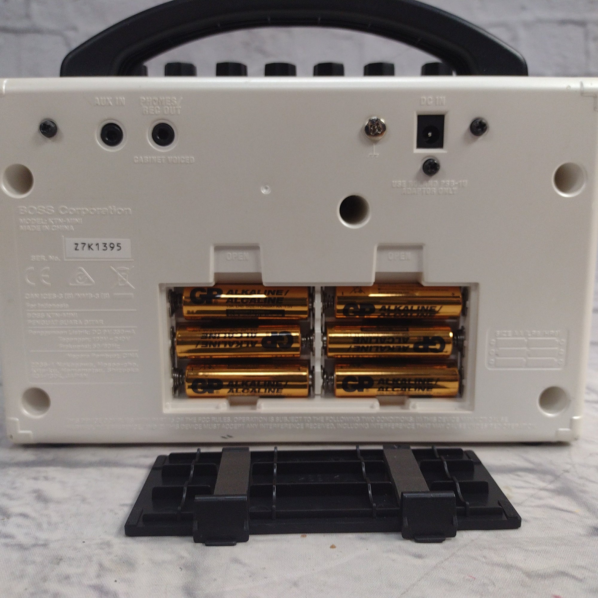 Boss Katana-Mini 7-Watt 1x4 Modeling Amp