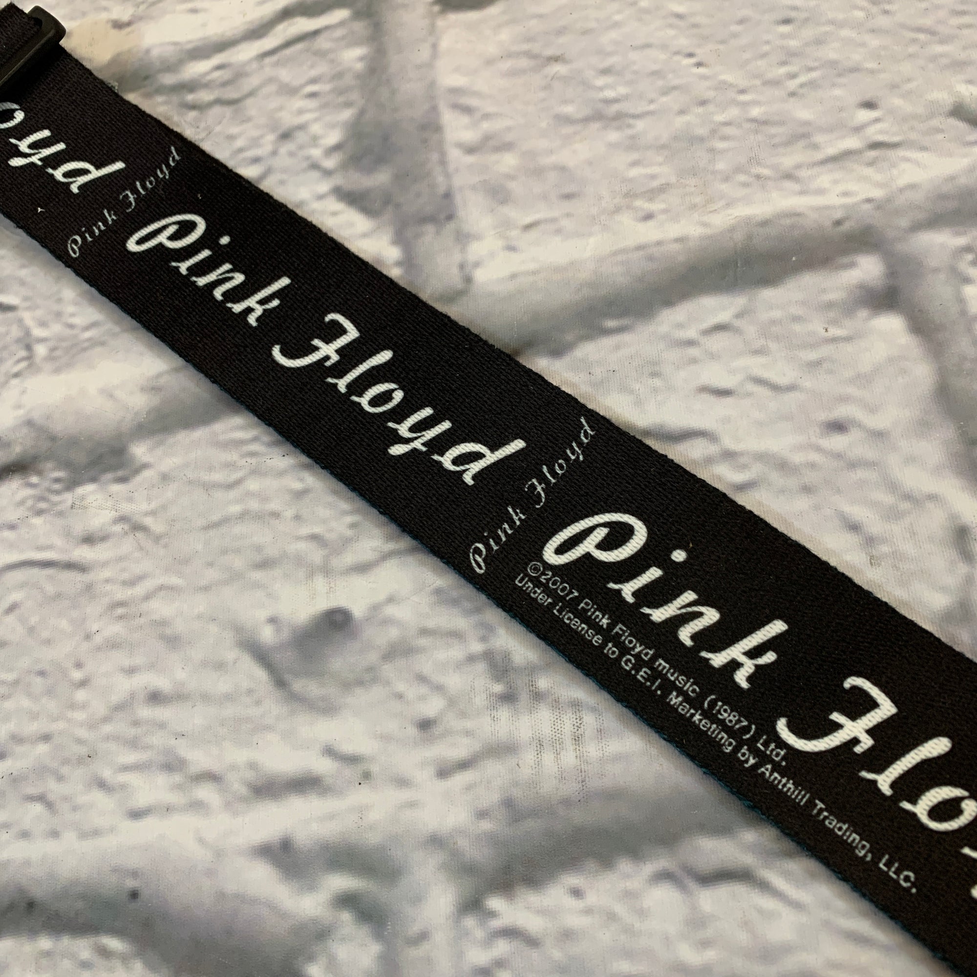 Perri's Nylon Pink Floyd Guitar Strap