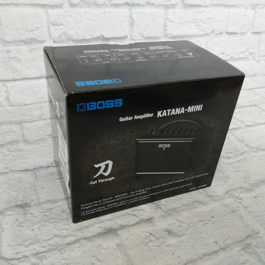 Boss KTN-MINI Katana Mini 7-Watt 1x4 Modeling Guitar Combo with Bonus Power Supply