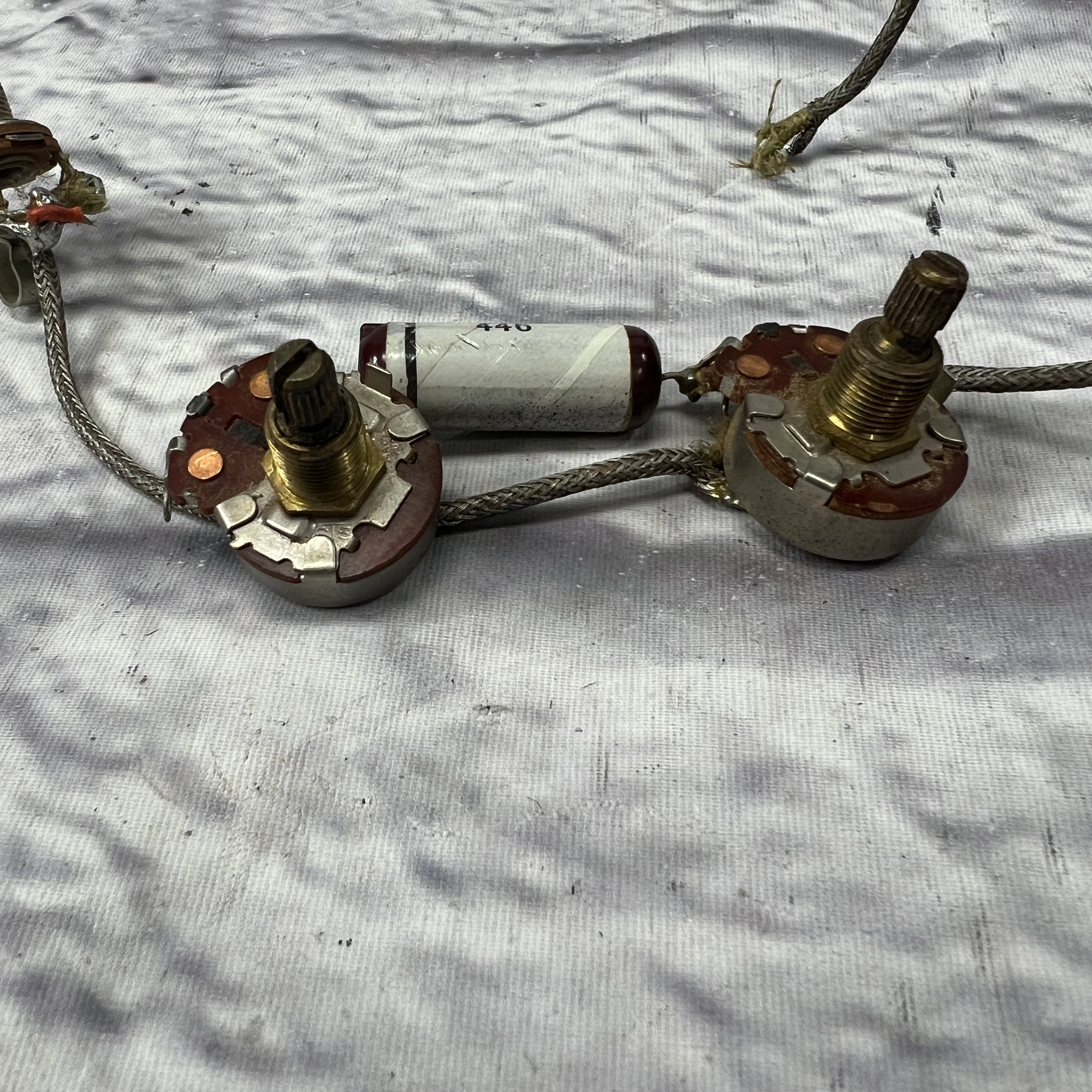 Unknown 1976 Volume/Tone/Output Wiring Harness with CTS Pots