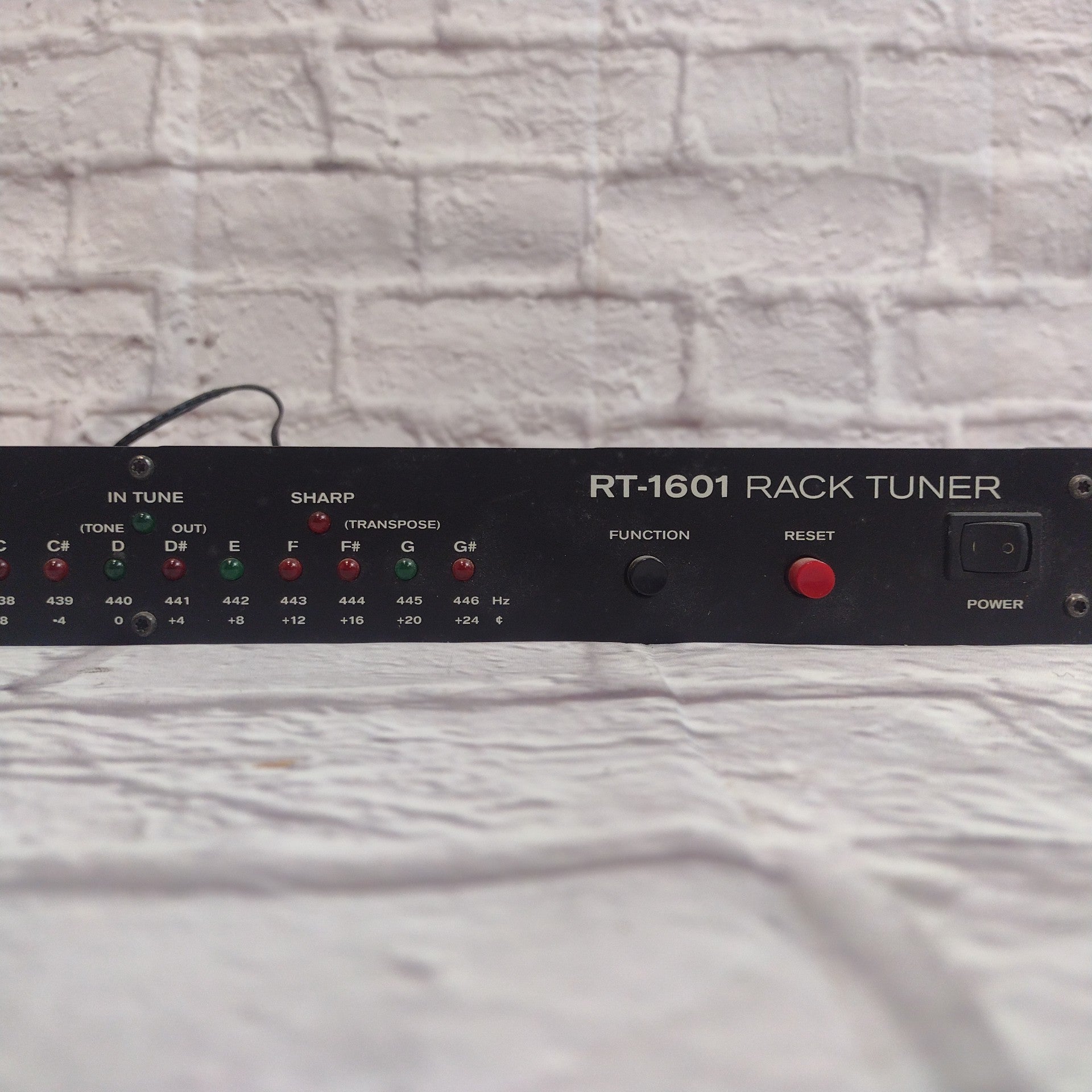 Sabine RT-1601 Rack Tuner