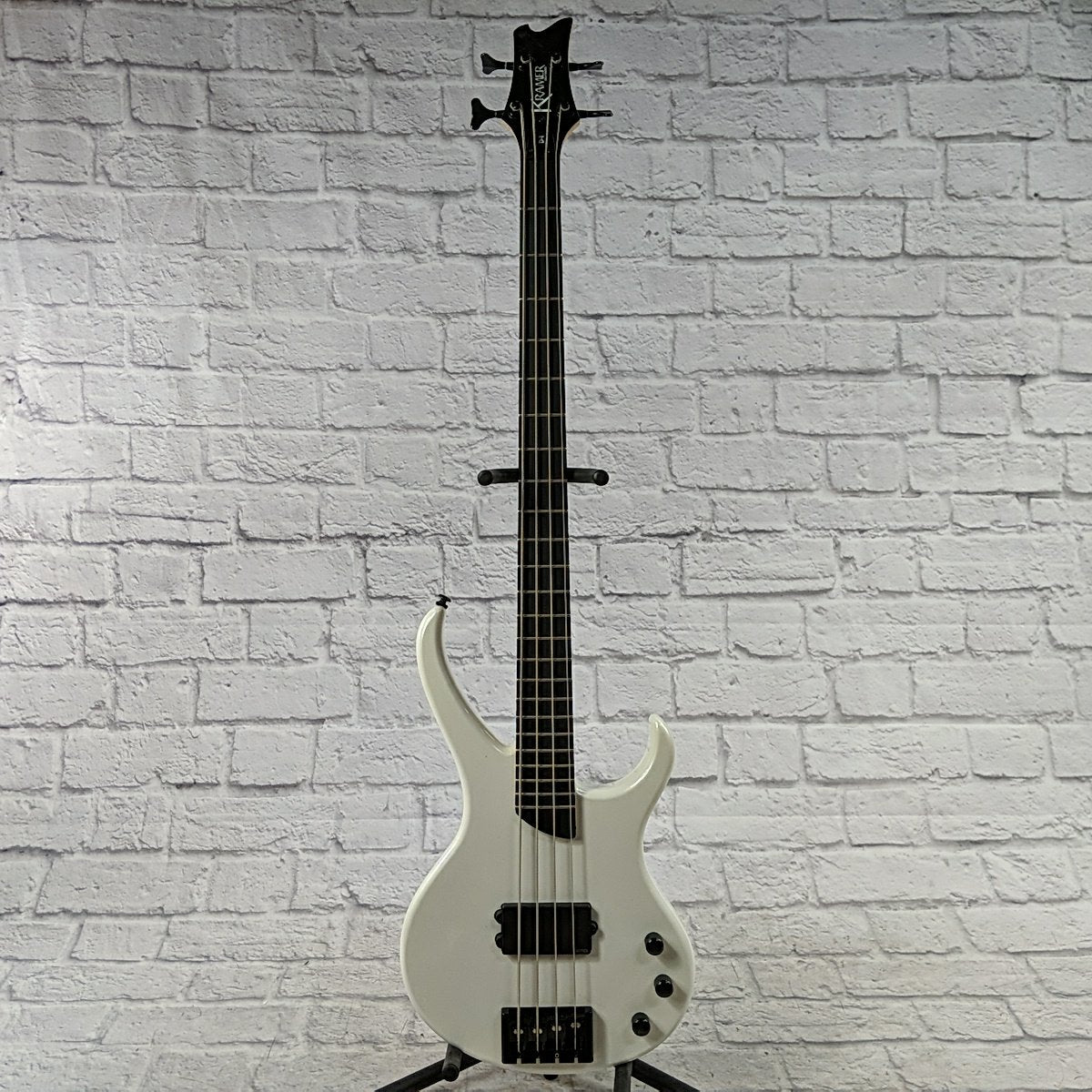 Kramer D-1 4 String Bass Guitar