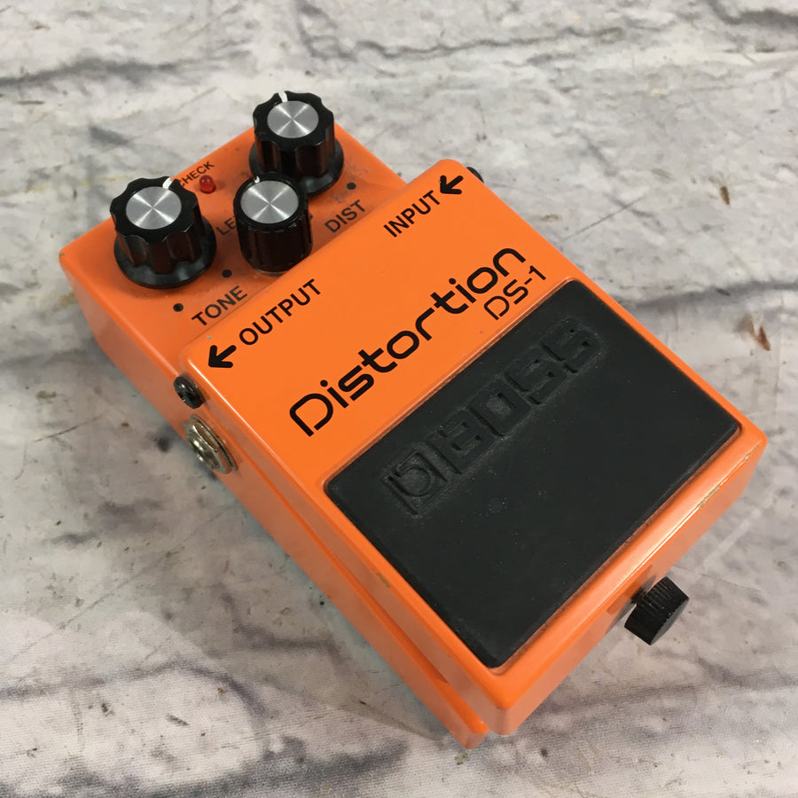 Boss DS-1 Distortion Pedal