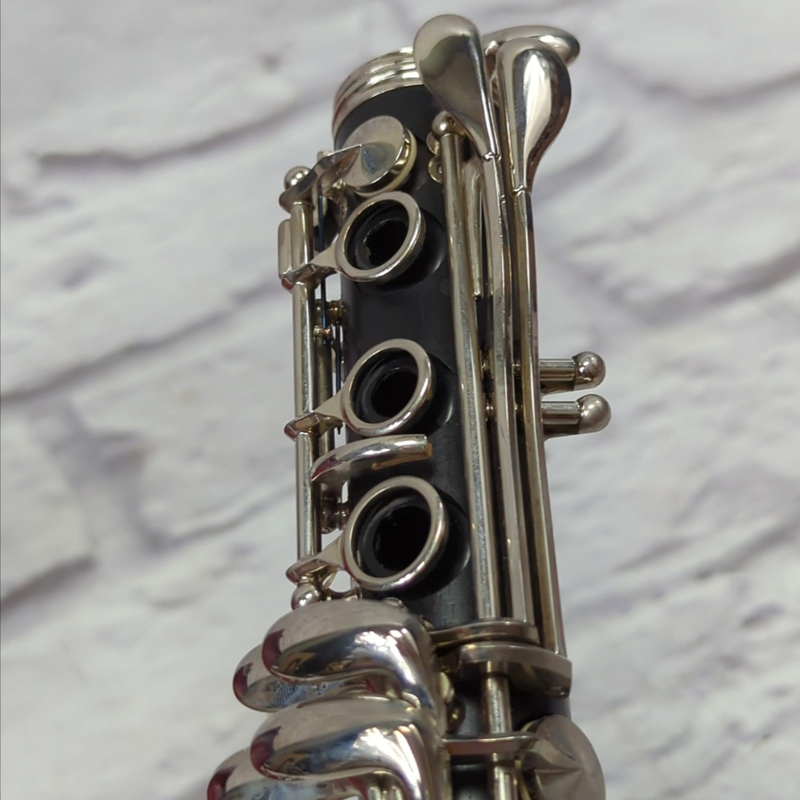 Buffet Crampon E11 Intermediate Bb Clarinet - Ready to play!  Only 2 years old