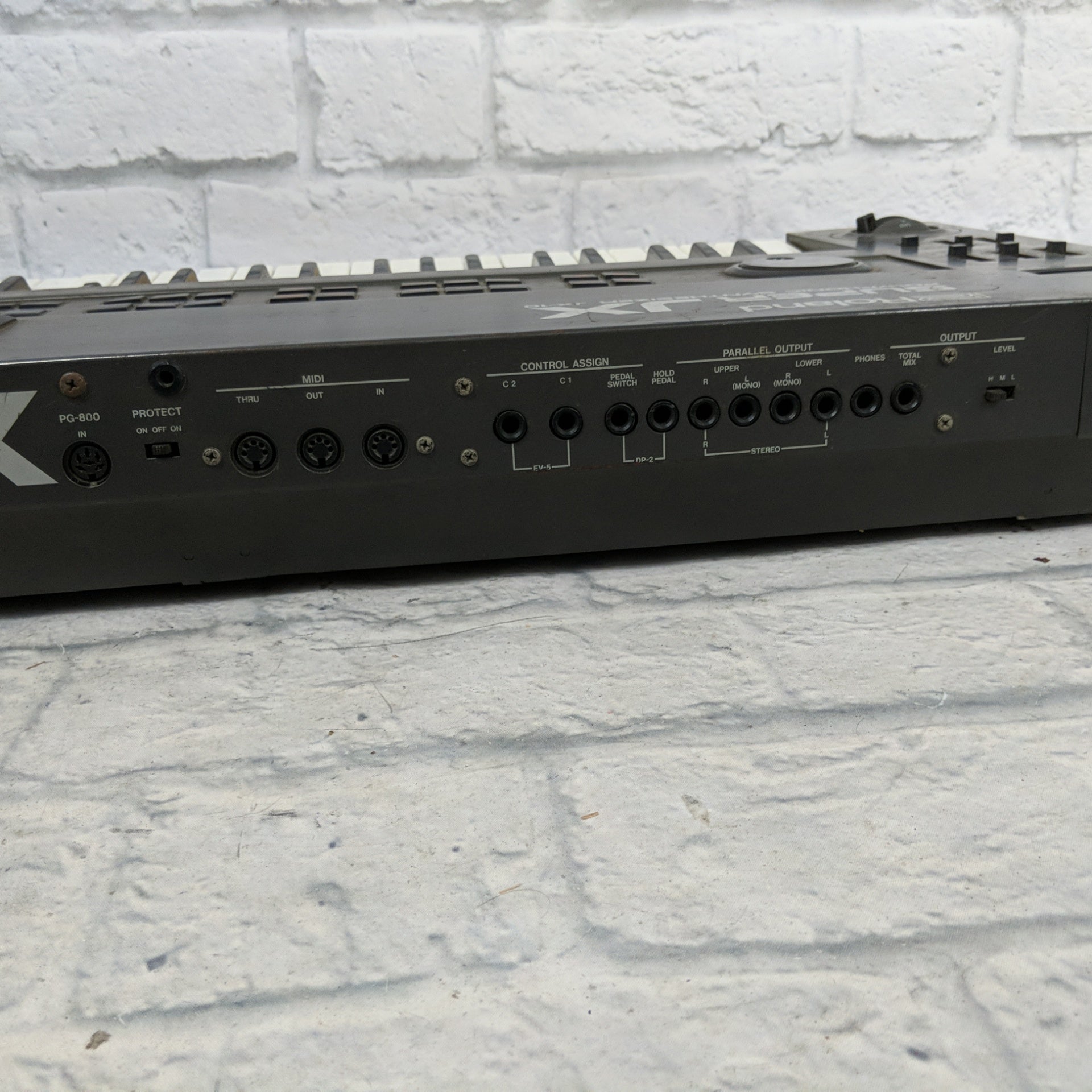 Vintage 1980s Roland Super JX JX-10 Synthesizer