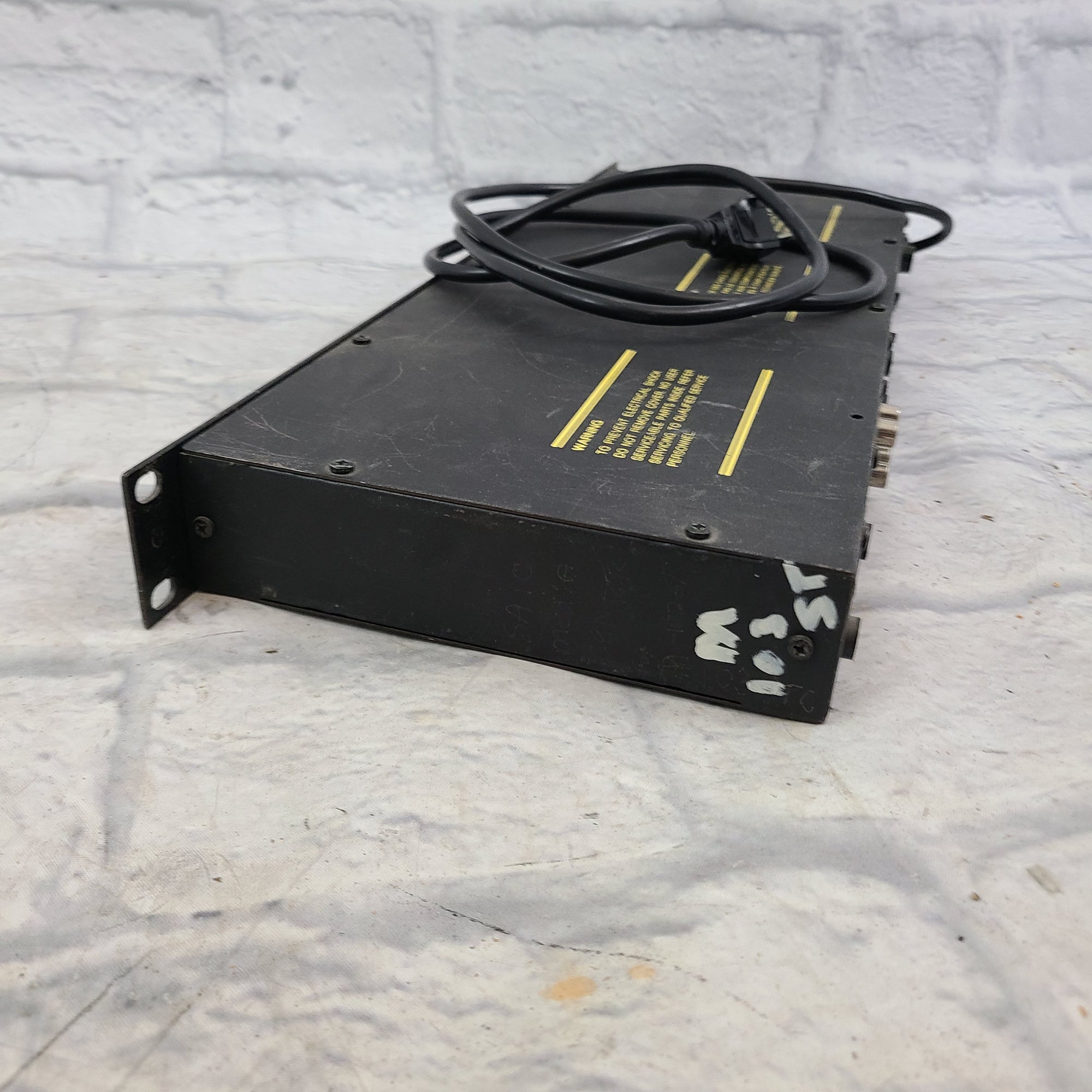 AB International Model 215 Rack EQ
